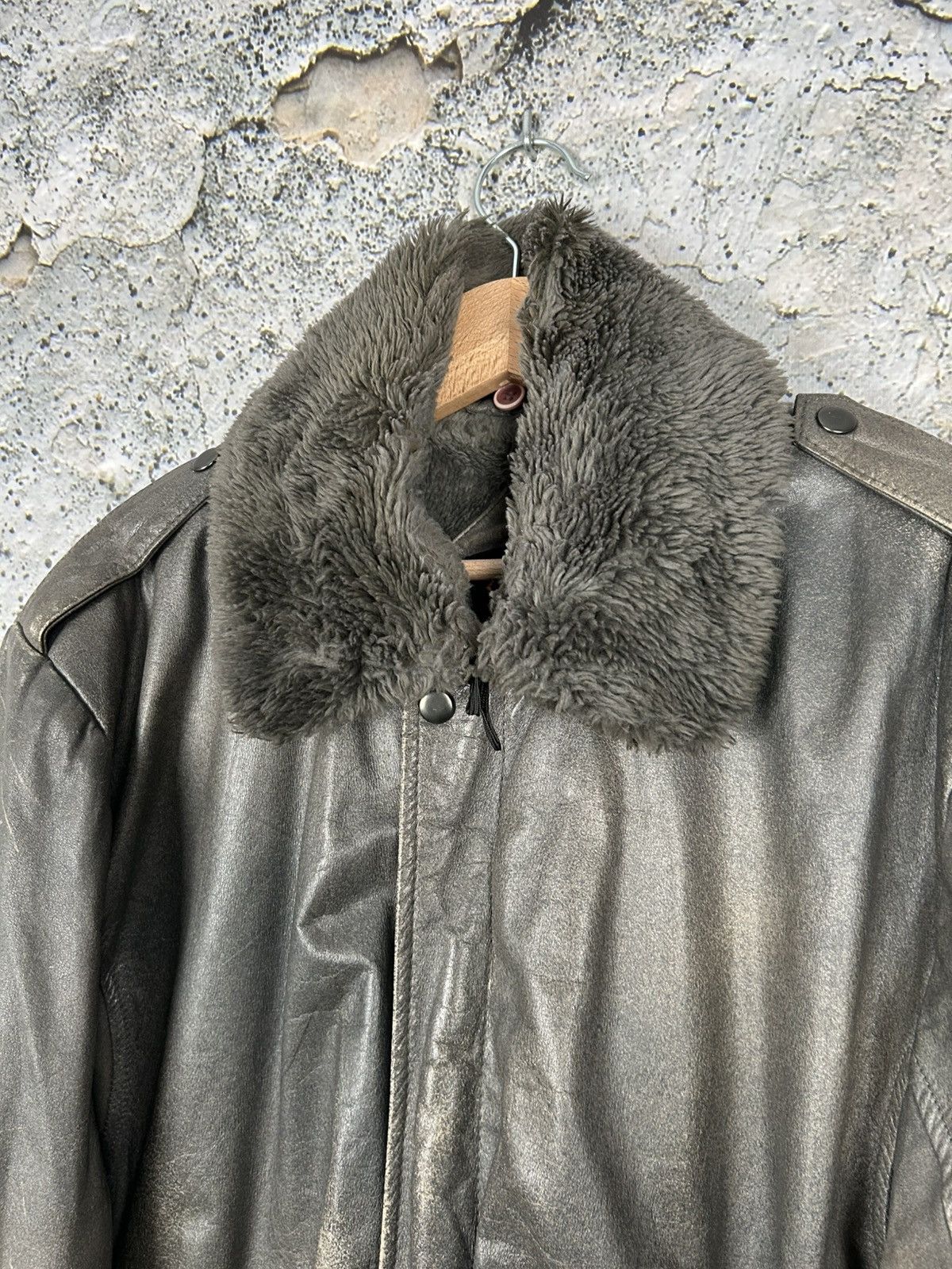 Genuine Leather Vintage Genuine Leather Jacket Avant Garde Archive Grunge Size US M / EU 48-50 / 2 - 3 Thumbnail