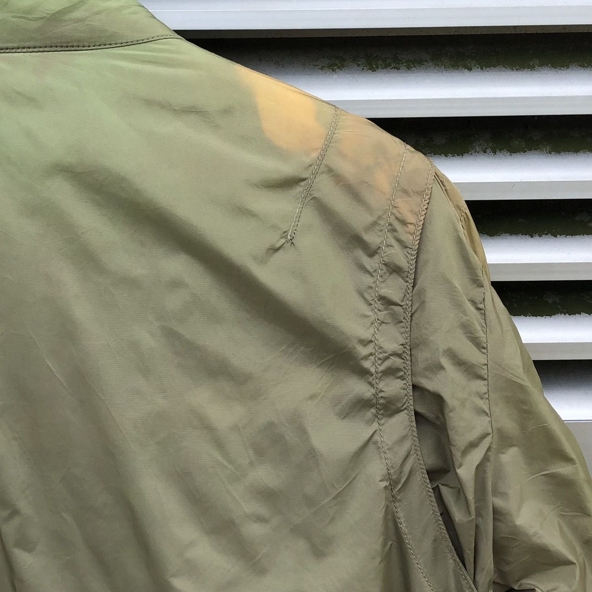 Calvin Klein Vintage Calvin Klein Jeans Nylon Faded Bomber Jacket Size US M / EU 48-50 / 2 - 13 Thumbnail