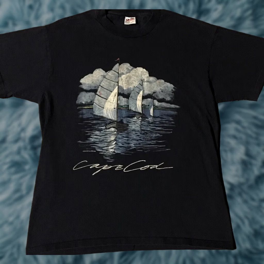 Nautica VINTAGE Cape Cod Sailboat T-Shirt Navy Blue M USA Art Beach Sailing Nautical Grunge Shirt Men Size US M / EU 48-50 / 2 - 1 Thumbnail