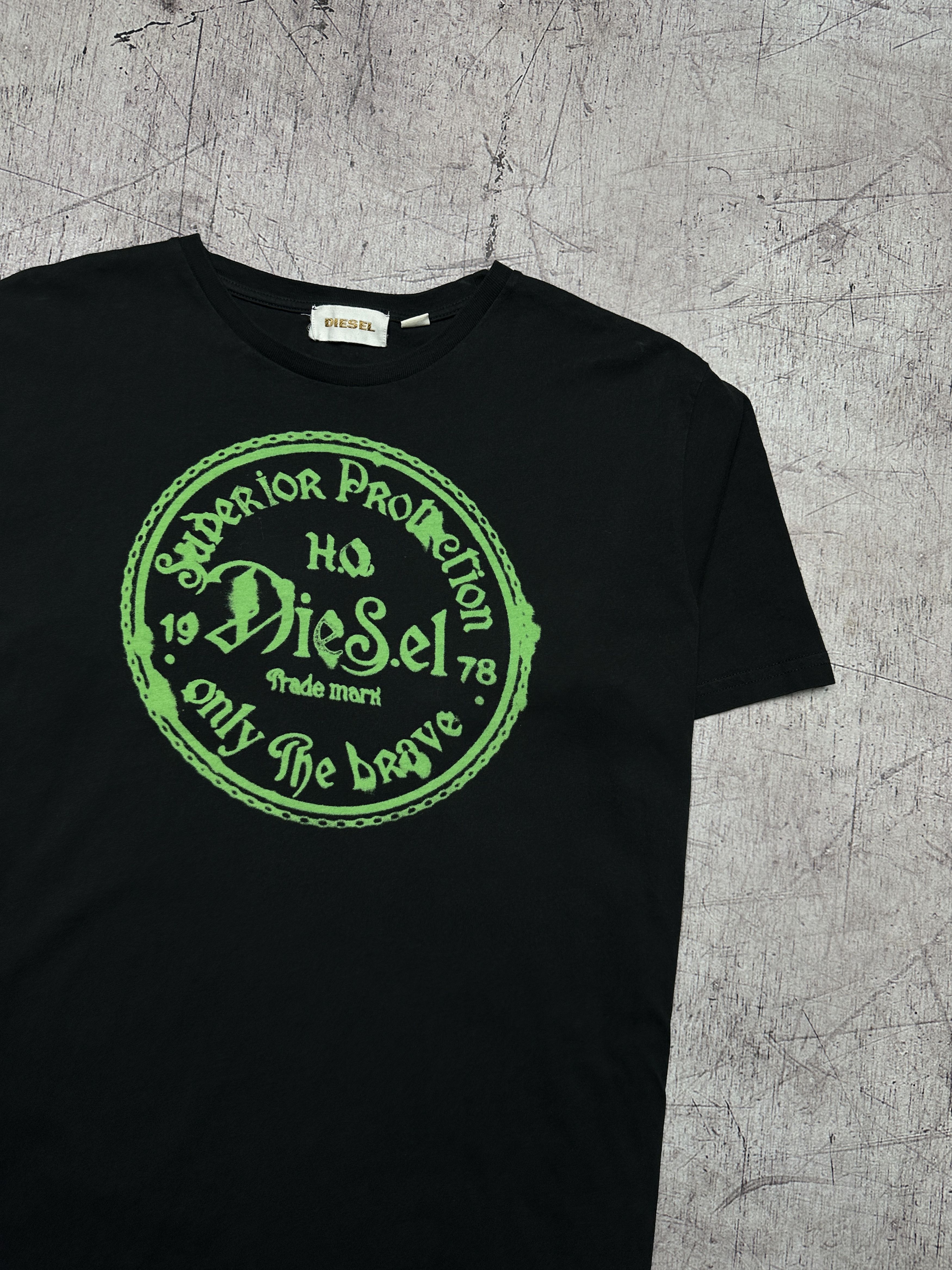 Diesel × Vintage Diesel Mens Crew Neck T-Shirt Size US XL / EU 56 / 4 - 2 Thumbnail