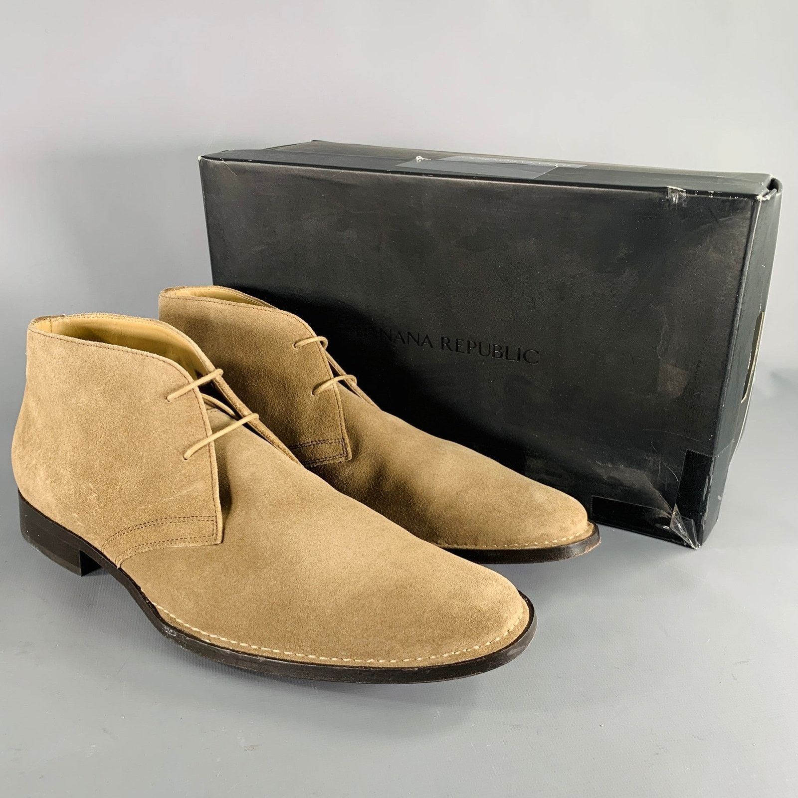 Banana Republic BANANA REPUBLIC Size 9.5 Taupe Suede Lace-Up Boots Size US 9.5 / EU 42-43 - 9 Thumbnail