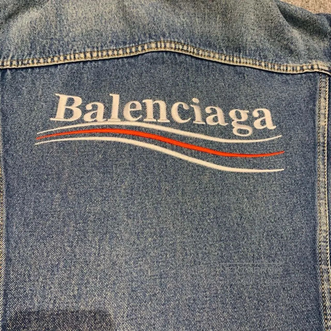 Balenciaga balenciaga embroidered denim jacket size 46. Size US L / EU 52-54 / 3 - 9 Thumbnail