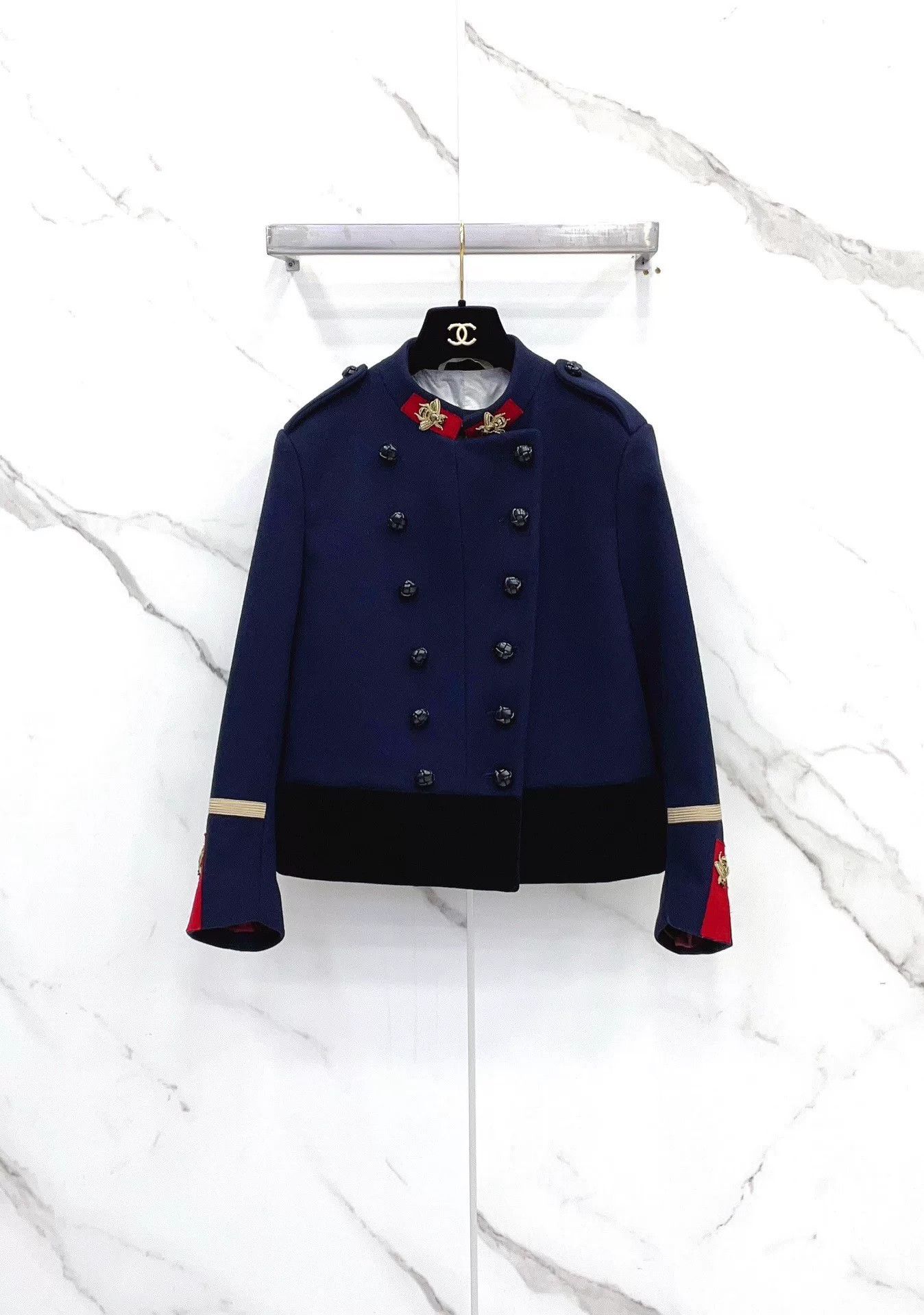 Gucci Gucci Dark Blue Gold Bee Coat Size US S / EU 44-46 / 1 - 1 Thumbnail