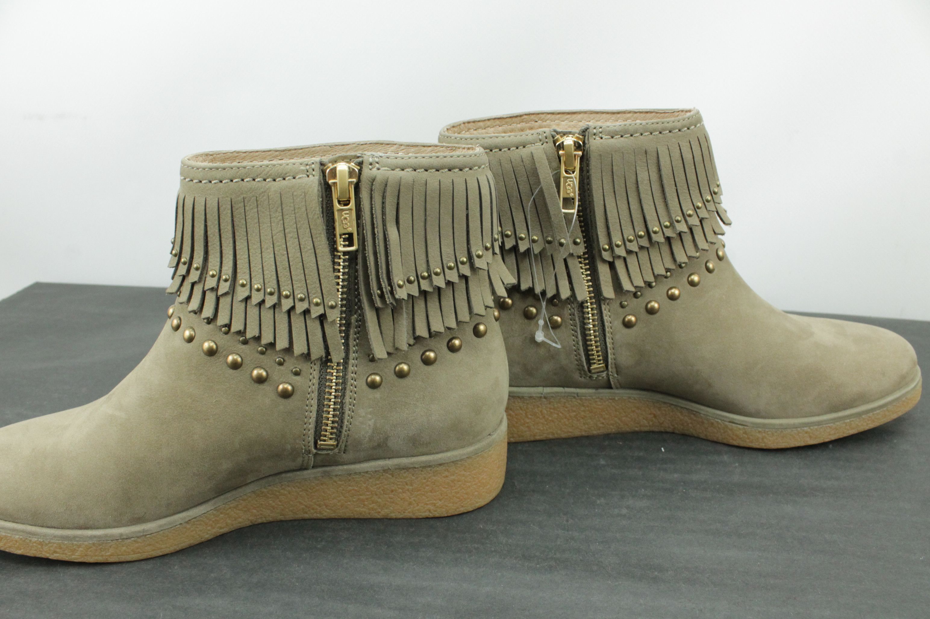 Ugg UGG Australia ARIANE FRINGE Sahara Booties ANKLE Nubuck Size US 5 / IT 35 - 5 Thumbnail