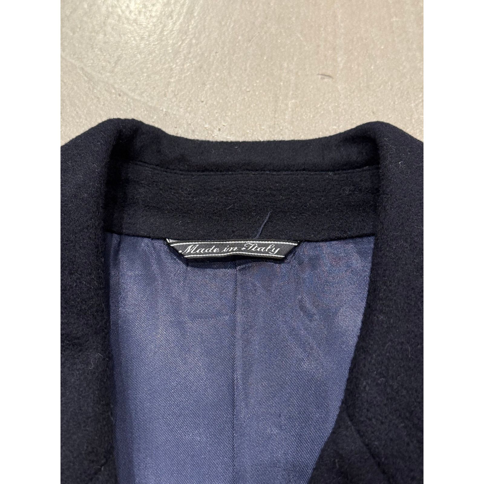 Gianfranco Ferre 1990s Gianfranco Ferre kashmir oversized coat Size US M / EU 48-50 / 2 - 5 Thumbnail