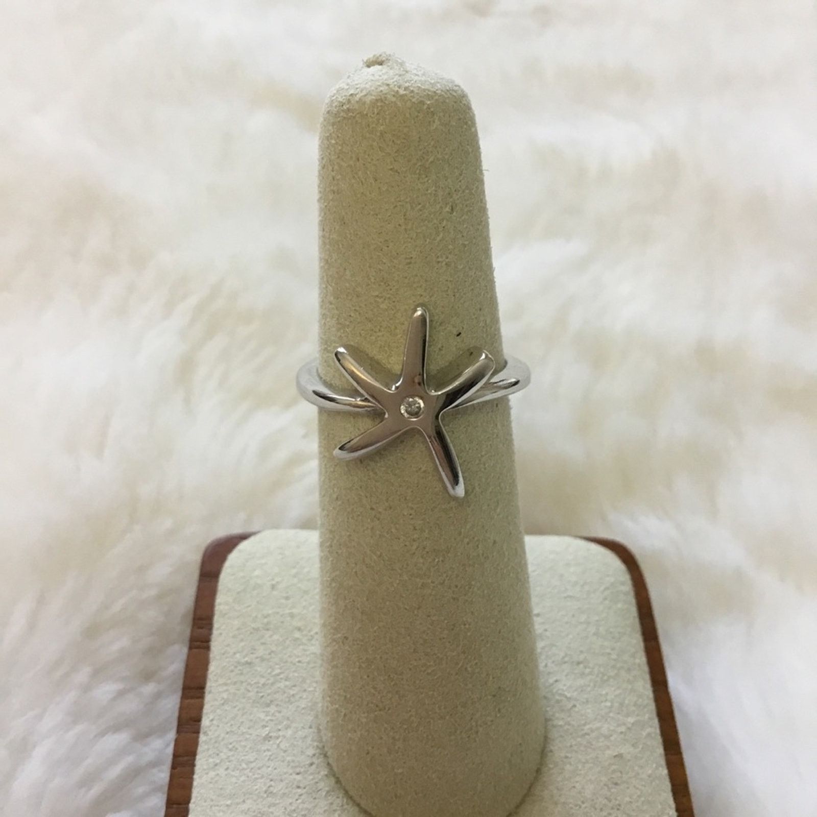 Other Sterling Silver Classic Star Ring Size ONE SIZE - 2 Thumbnail
