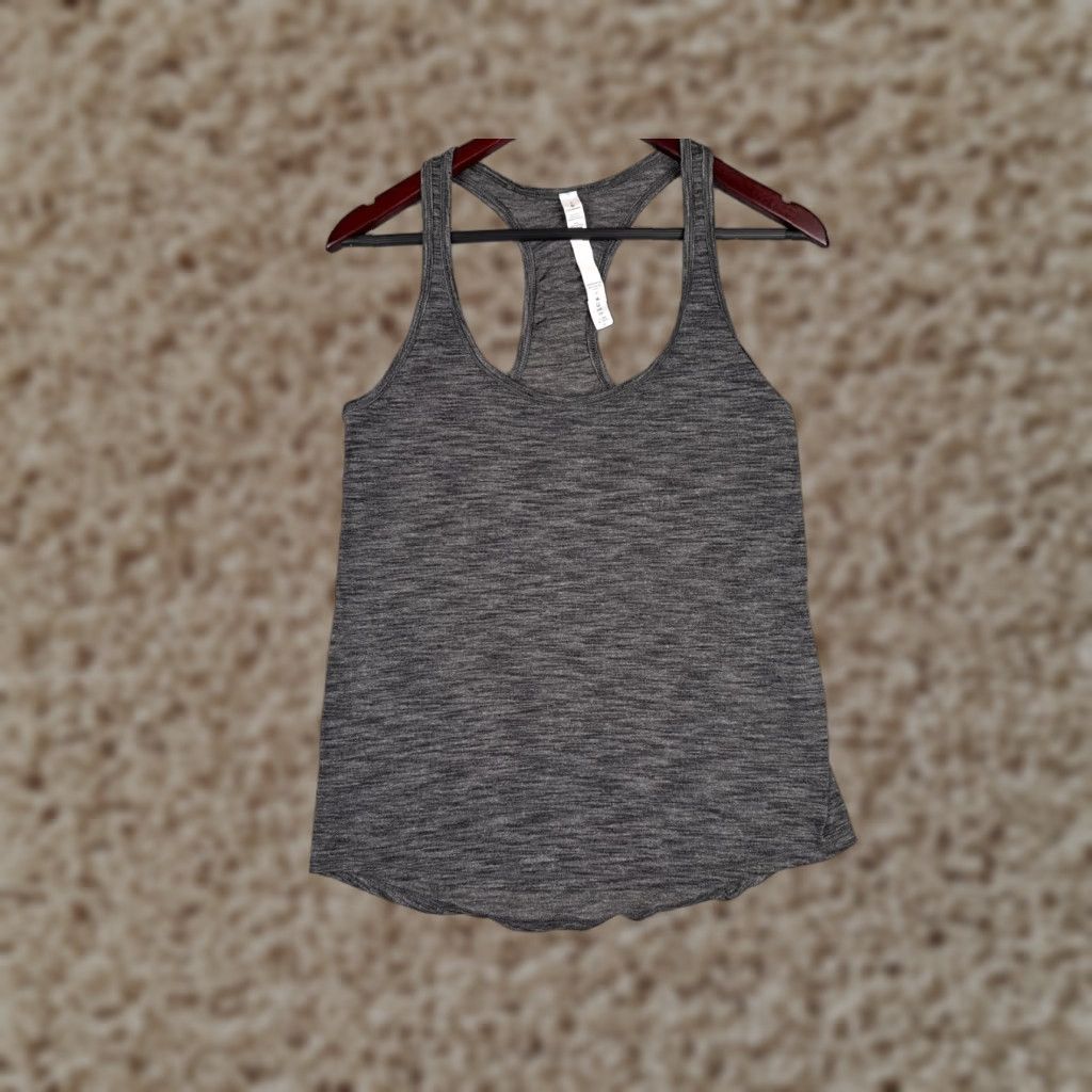 Lululemon Lululemon Shirt Women Gray Tank Luon Fabric 4 Sleeveless Racerback Gym Yoga All Seasons Casual Workwear VINTAGE No Size S / US 4 / IT 40 - 1 Thumbnail