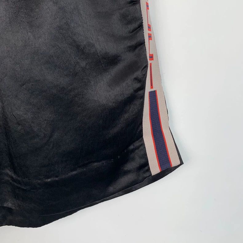 Gucci Gucci Black letter print elastic drawstring waist casual sh Size US 32 / EU 48 - 4 Thumbnail
