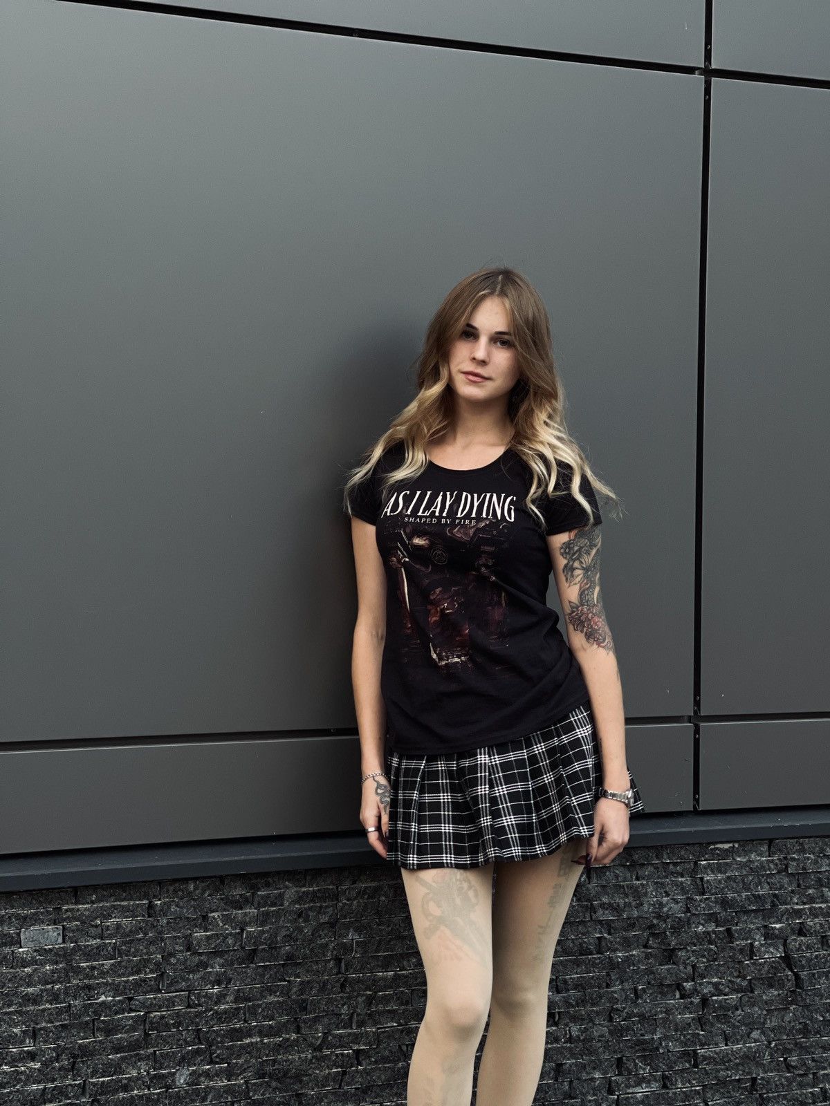 Band Tees As I Lay Dying "Shaped by Fire" Women's Black T-Shirt Size S Size S / US 4 / IT 40 - 2 Thumbnail