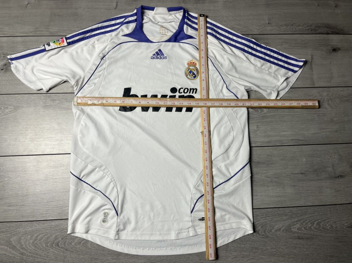 Adidas Real Madrid Home football shirt 2007 Soccer Adidas Jersey Size US L / EU 52-54 / 3 - 6 Thumbnail