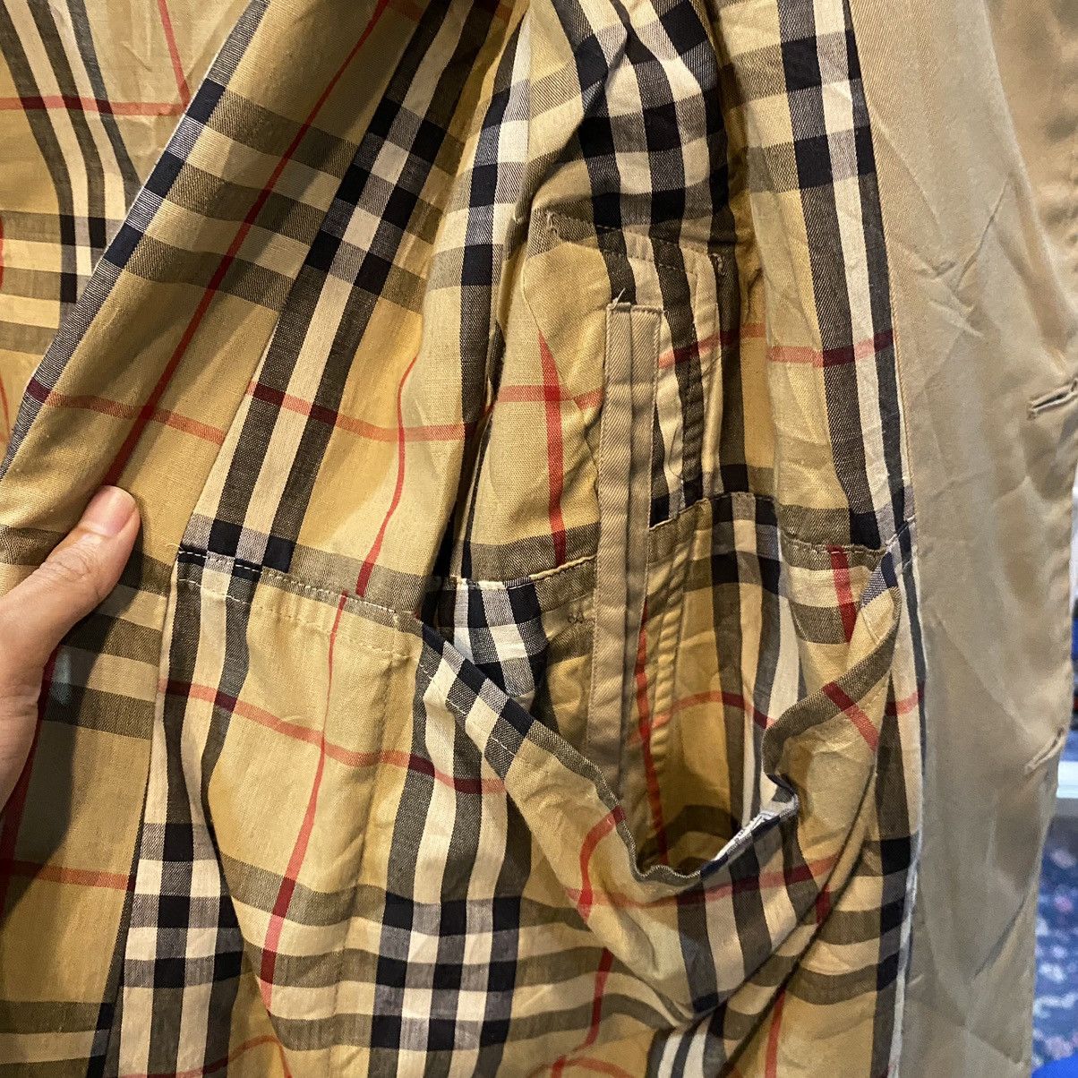 Burberry VINTAGE‼️The Classic Burberry Trench-coat Size US M / EU 48-50 / 2 - 24 Thumbnail