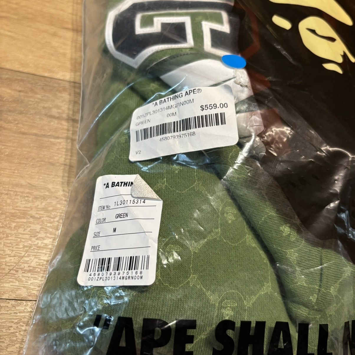 Bape Bape College Monogram Relaxed Fit Full Zip Size US M / EU 48-50 / 2 - 4 Thumbnail