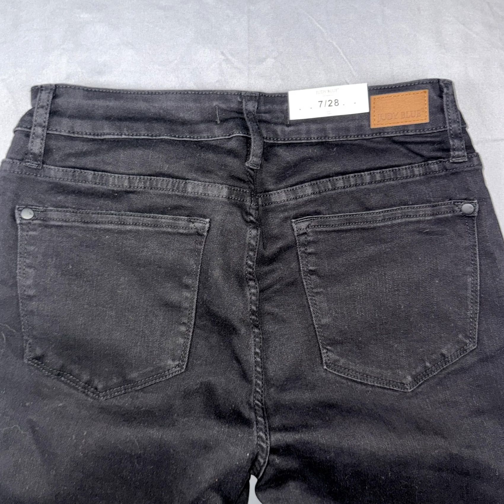 Denime Judy Blue Jeans Womens 7/28 Black Dark Wash Mid Rise Slim Capri Stretch Denim Size 28" / US 6 / IT 42 - 5 Thumbnail