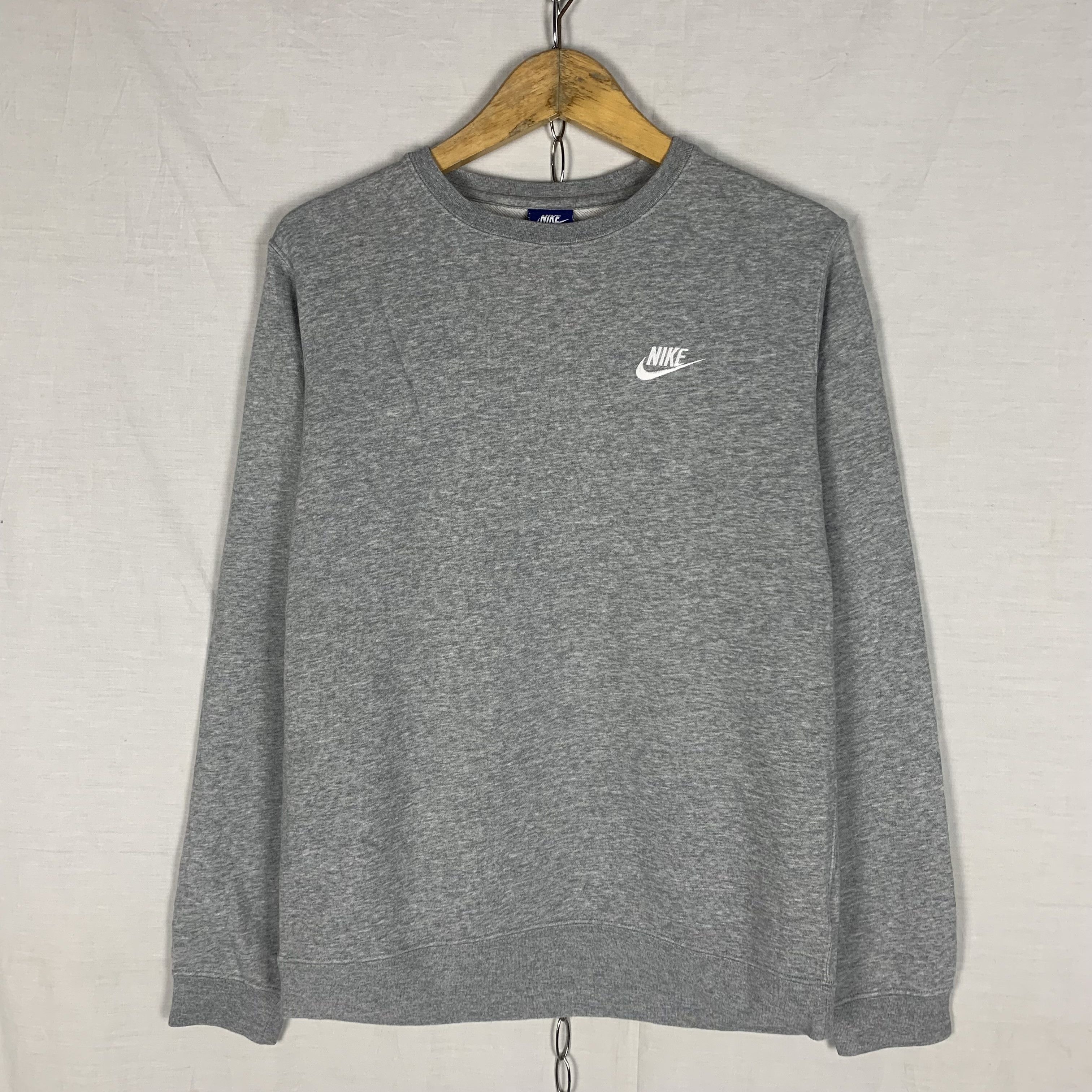 Nike Nike Swoosh Sweatshirt Crewneck Size US M / EU 48-50 / 2 - 1 Thumbnail
