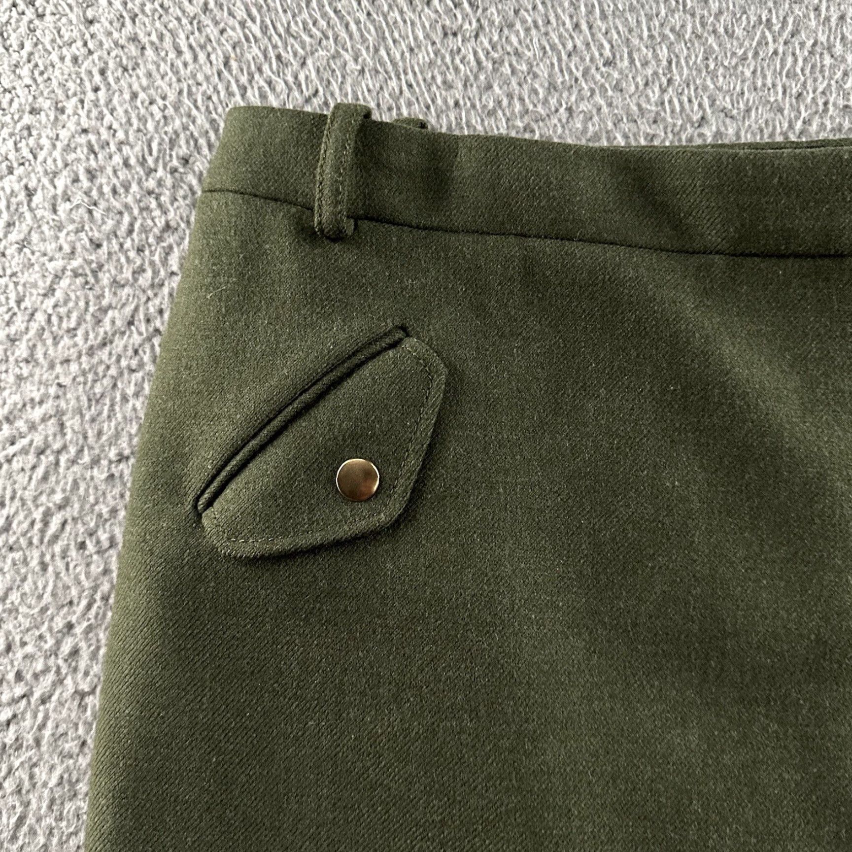 J.Crew J.Crew Womens Skirt Green Size 8 Short Straight Zip Front 100% Wool Size 30" / US 8 / IT 44 - 2 Thumbnail