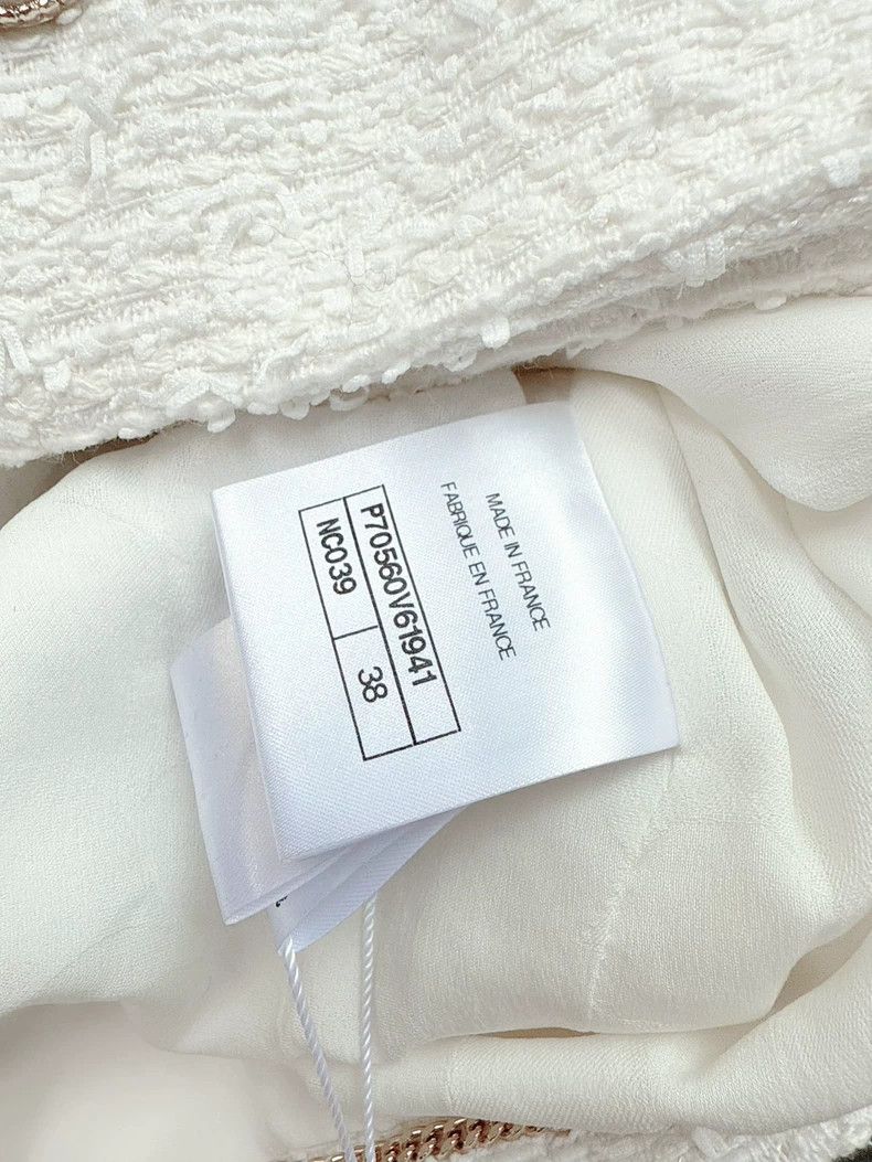 Chanel Chanel 21s spring and summer white double-breasted silhoue Size XS / US 0-2 / IT 36-38 - 6 Thumbnail