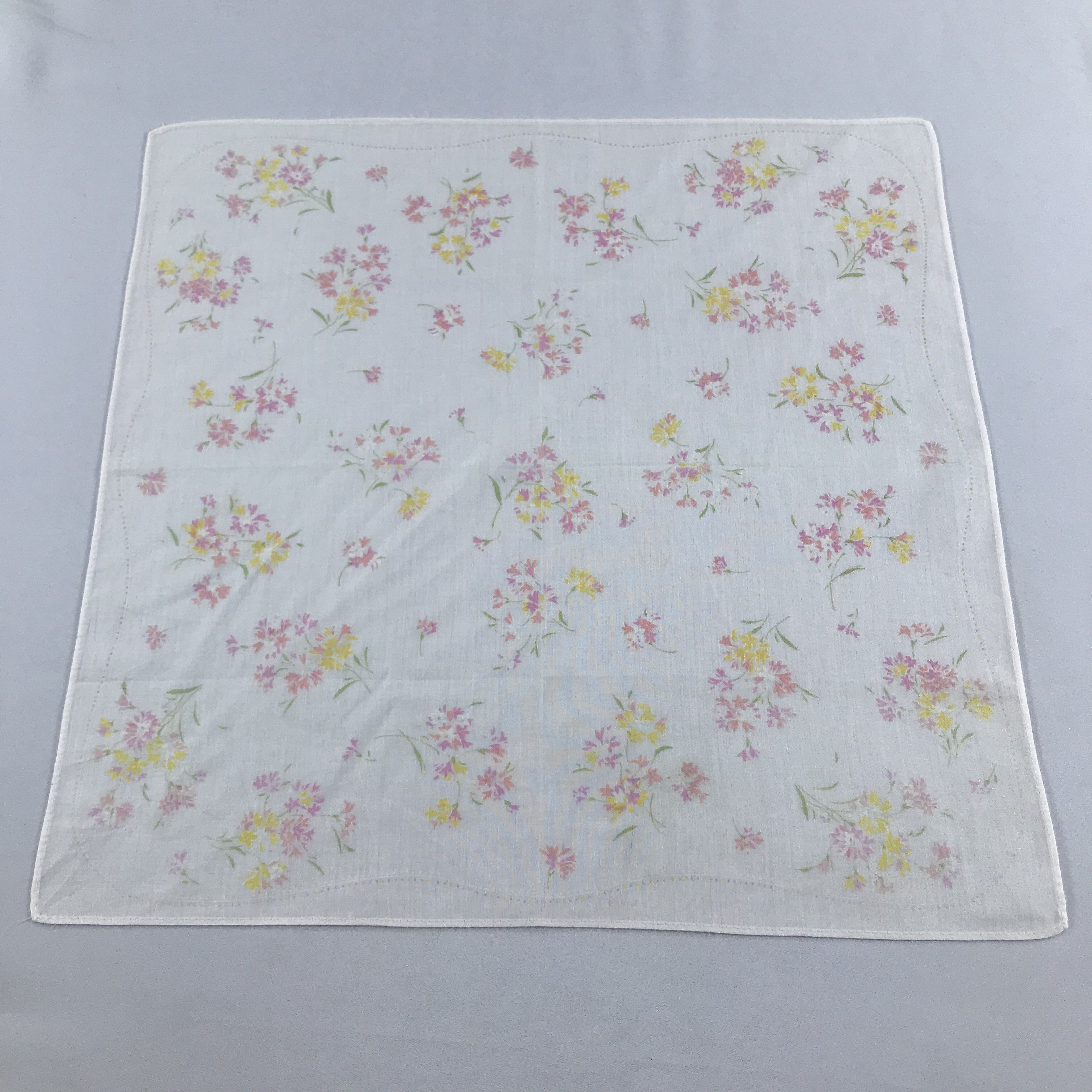 Pierre Balmain Pierre Balmain Floral Handkerchief Neckerchief Bandana H647 Size ONE SIZE - 2 Thumbnail