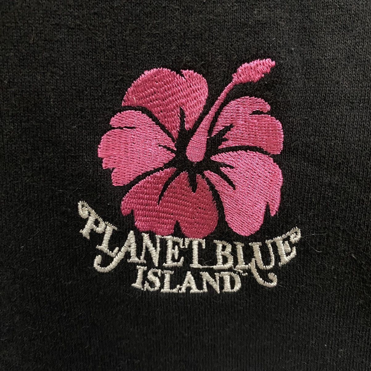 Japanese Brand × Vintage Planet Blue Island Big Logo Zipper Hoodie Size US L / EU 52-54 / 3 - 9 Thumbnail