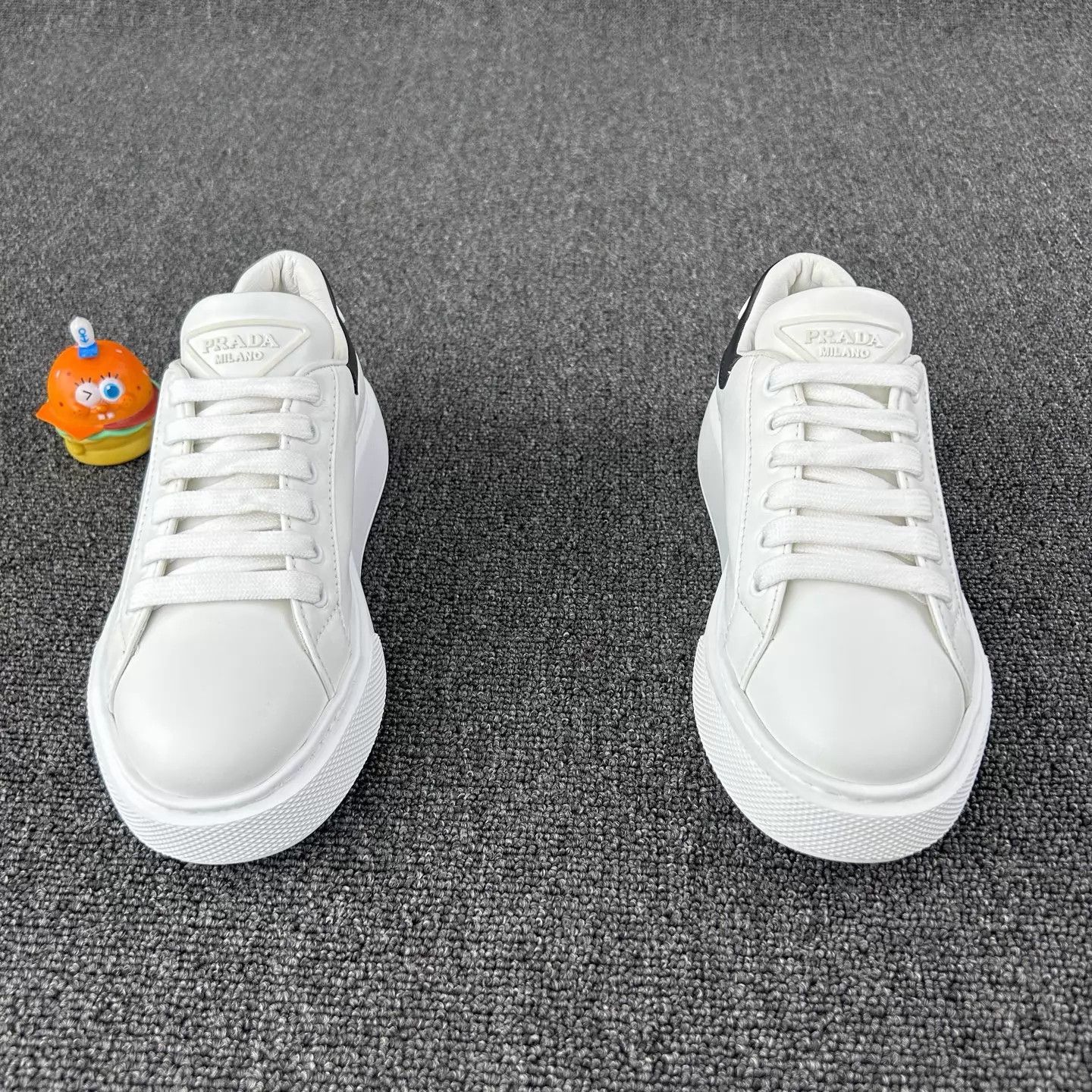 Prada Prada Women's White Logo Sneakers 35 Size US 4.5 / IT 34.5 - 2 Thumbnail