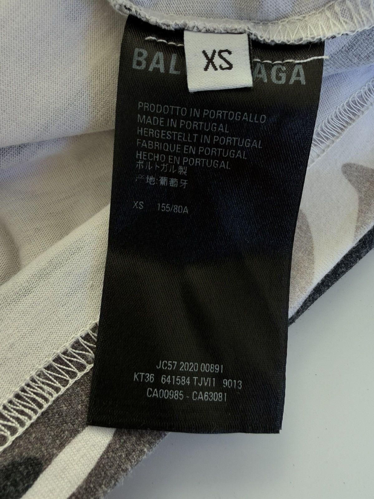 Balenciaga Balenciaga Camo Double-Layer Love Bear Tee Size US XS / EU 42 / 0 - 7 Thumbnail