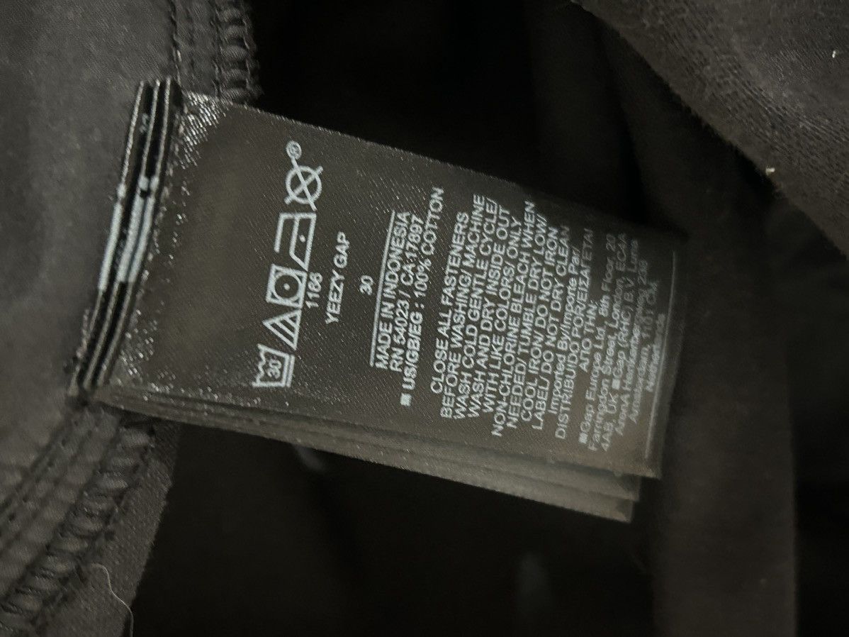 Yeezy Yeezy gap engineered by Balenciaga sateen cargo pants sz 30 Size US 30 / EU 46 - 4 Thumbnail