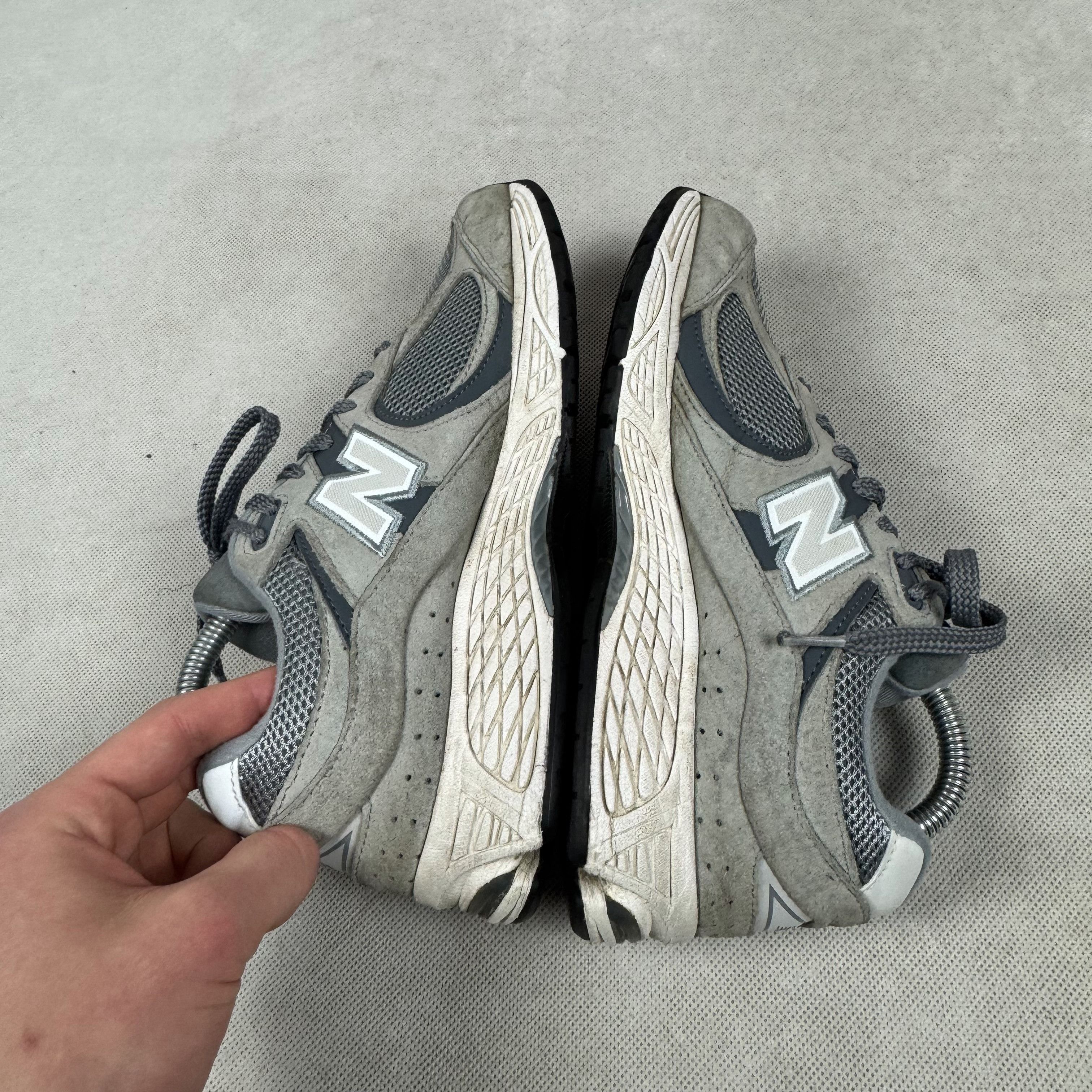 New Balance New Balance 530 M2002RDT Mens Gray Running Sneaker Shoes 5.5 Size US 5.5 / EU 38 - 5 Thumbnail