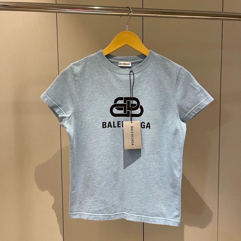 Balenciaga Balenciaga Haze Blue Double B Lock Logo Short Sleeve T-Shir Size US S / EU 44-46 / 1 - 1 Thumbnail