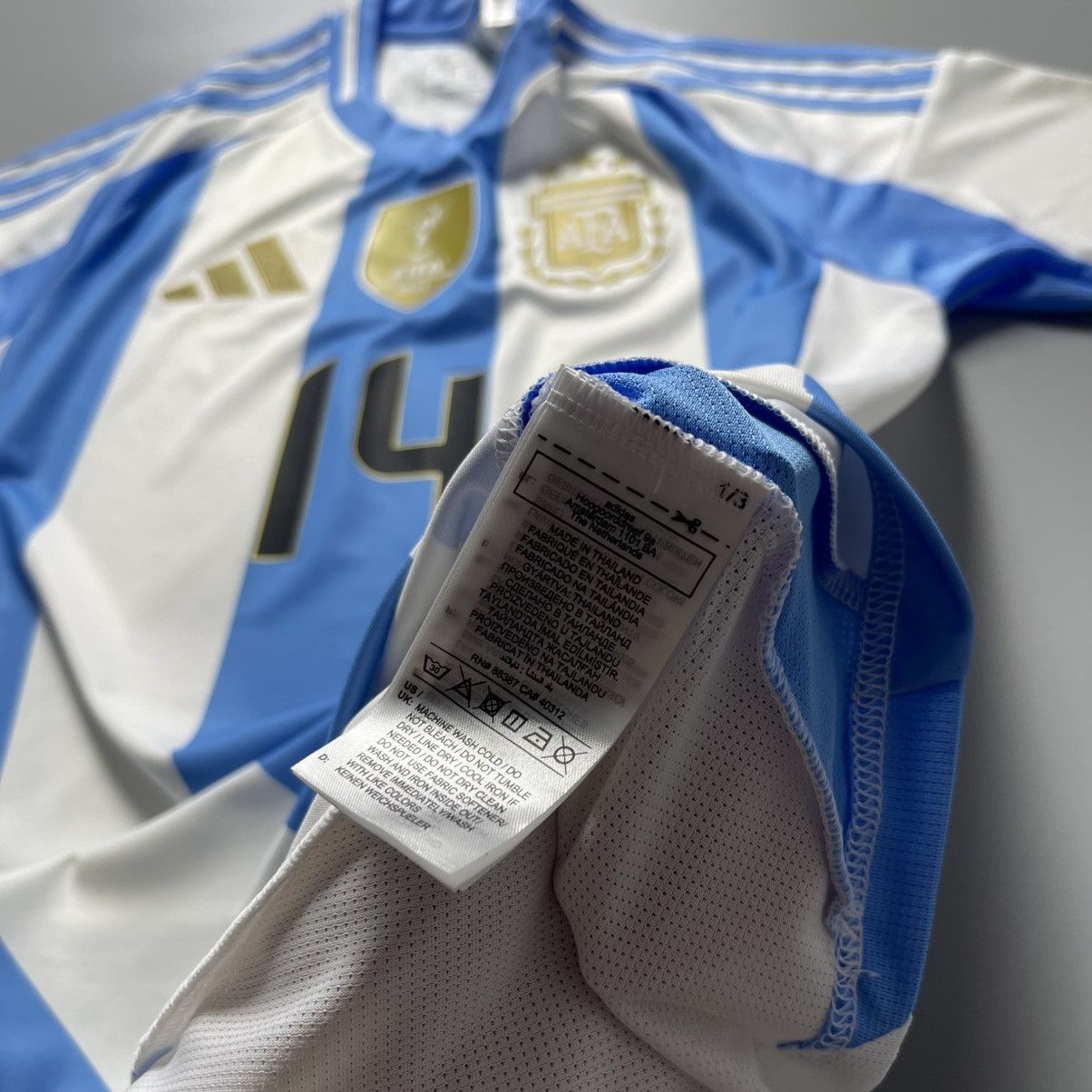 Adidas ARGENTINA ADIDAS 2024 FOOTBALL HOME JERSEY #14 MAC ALLISTER Size US S / EU 44-46 / 1 - 11 Thumbnail