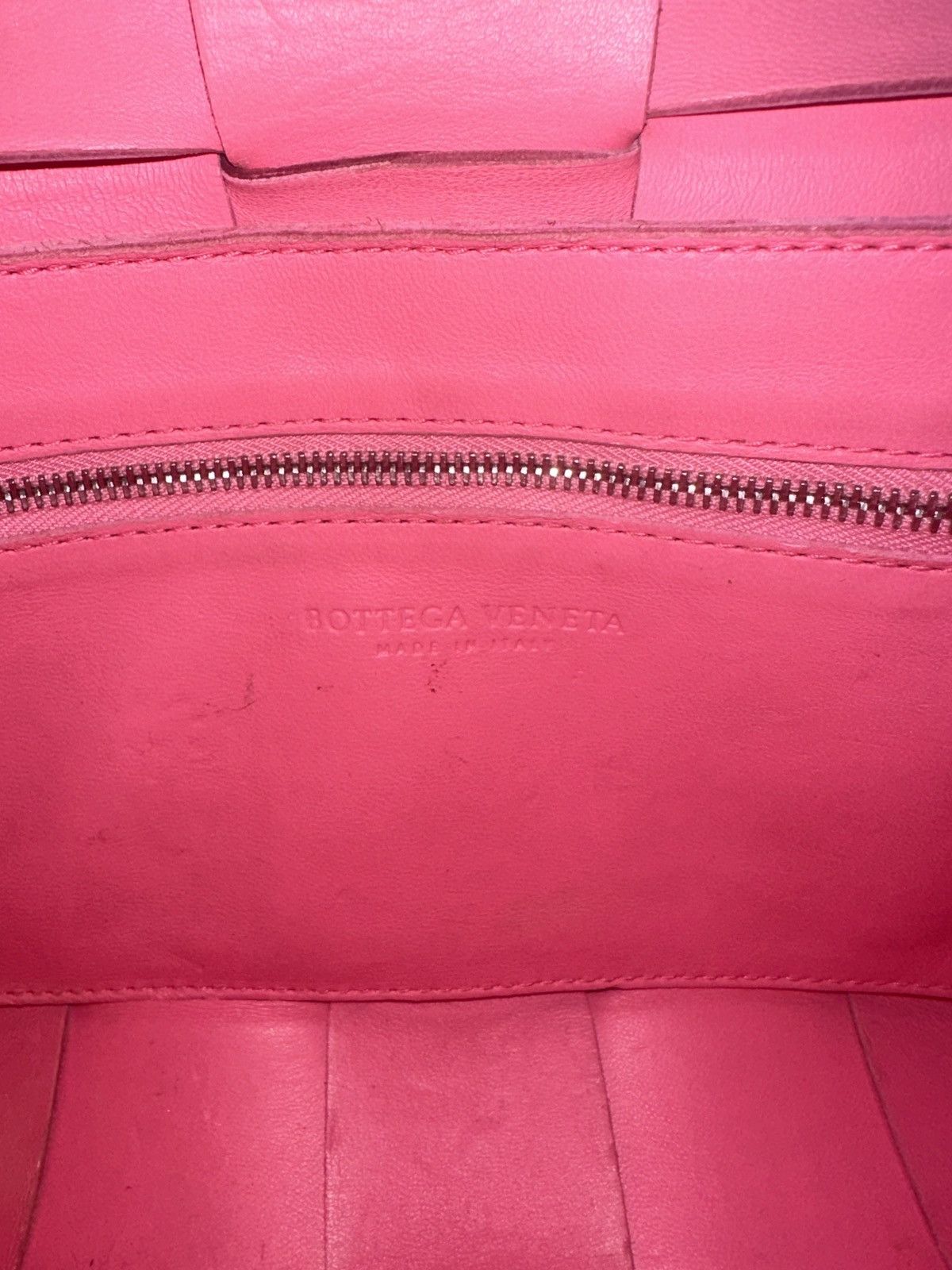 Bottega Veneta Bottega Veneta Cassette Crossbody Bag in Pink Leather Size ONE SIZE - 5 Thumbnail