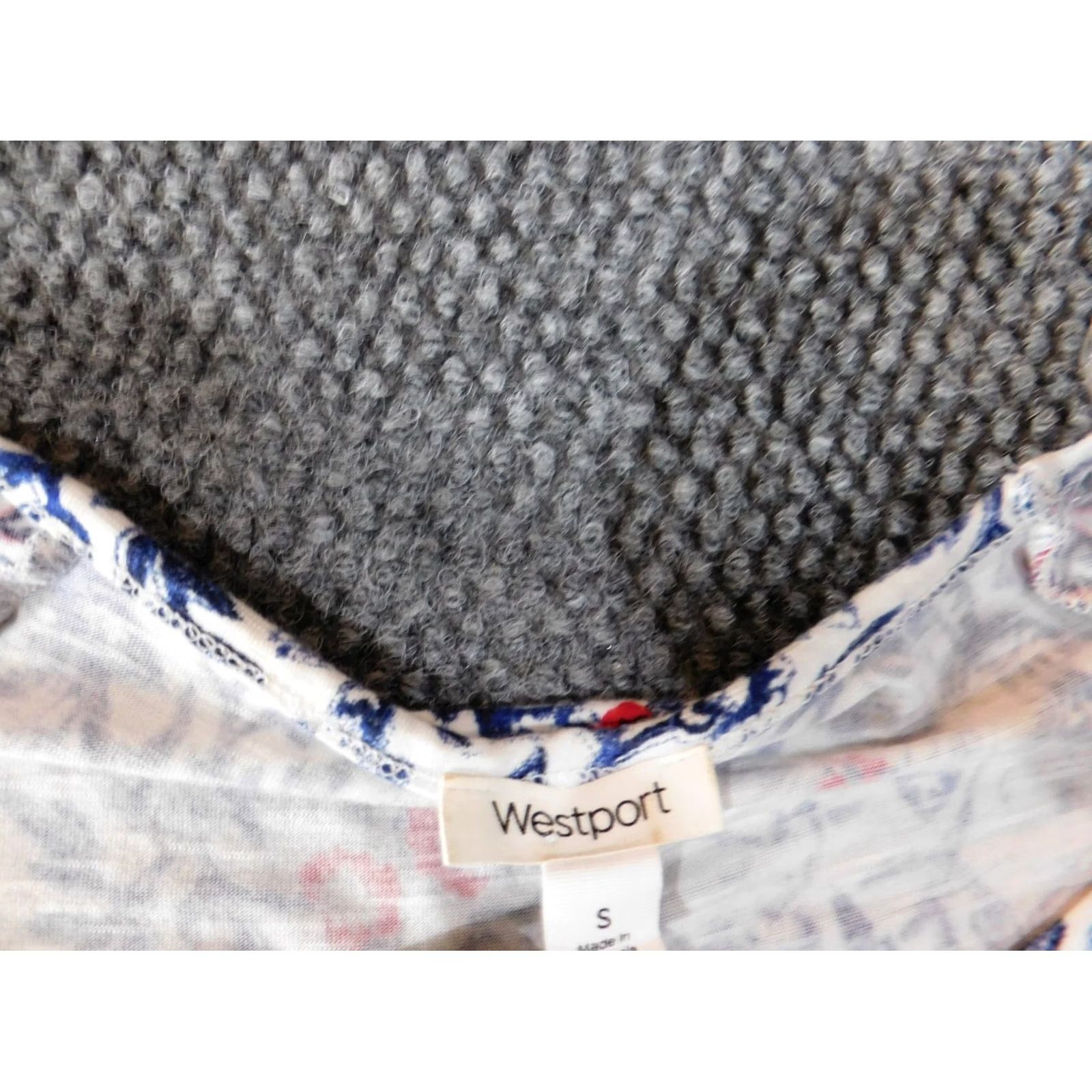 Vintage Westport Womens Blouse S Blue Floral Rayon Spandex Crew Neck Pullover Top Casual Short Sleeve Ruffle Classic Stretch Regular Womens Size S / US 4 / IT 40 - 6 Thumbnail