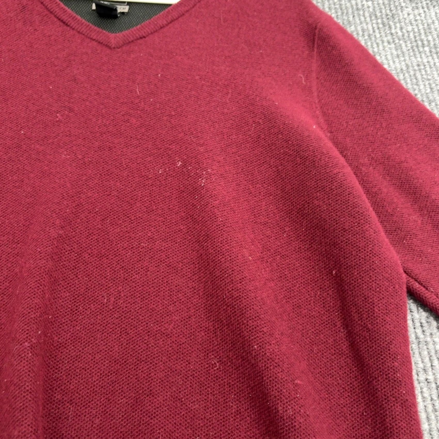 Jos. A. Bank Jos A Bank Sweater Mens L Burgundy Merino Wool Travel Tech V Neck Classic Size US L / EU 52-54 / 3 - 3 Thumbnail