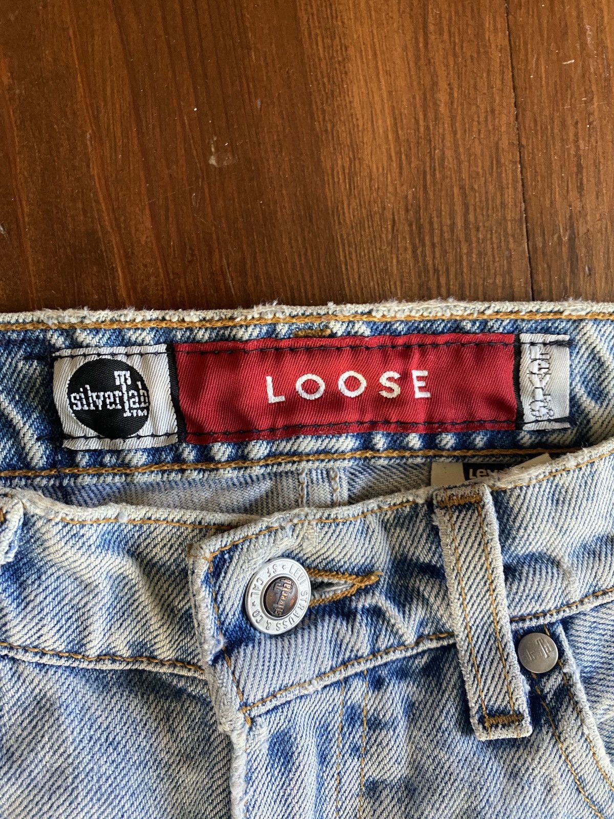 Levi's Vintage ‘97 Levi’s Silver Tab Loose Women’s Denim Jean 27x30 Size 27" / US 4 / IT 40 - 22 Thumbnail