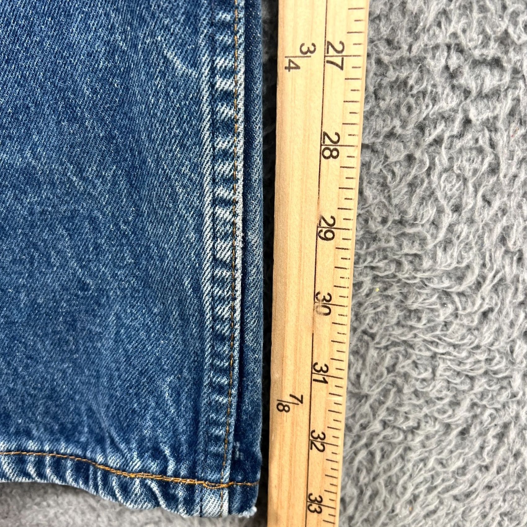 Levi's VINTAGE Levi's Jeans Men's 34x34 Blue Straight 575 80s USA Leather Orange Tab Faded Denim Cotton 5-Pocket Mens Regular Inseam 33 Stretch/Non-Stretch? Size US 33 - 5 Thumbnail