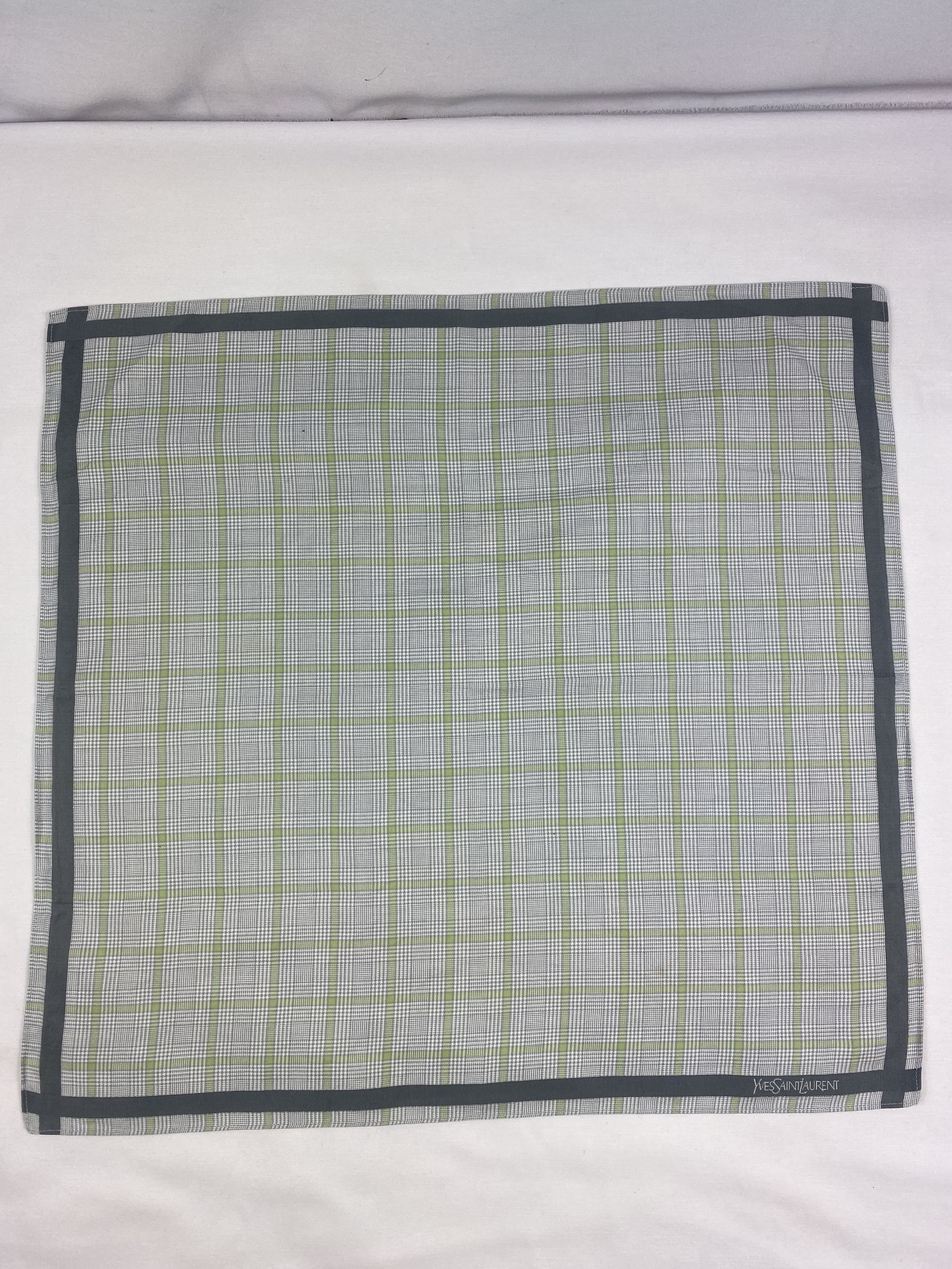 Yves Saint Laurent Yves Saint Laurent Handkerchief / Bandana / Neckerchief Size ONE SIZE - 3 Thumbnail