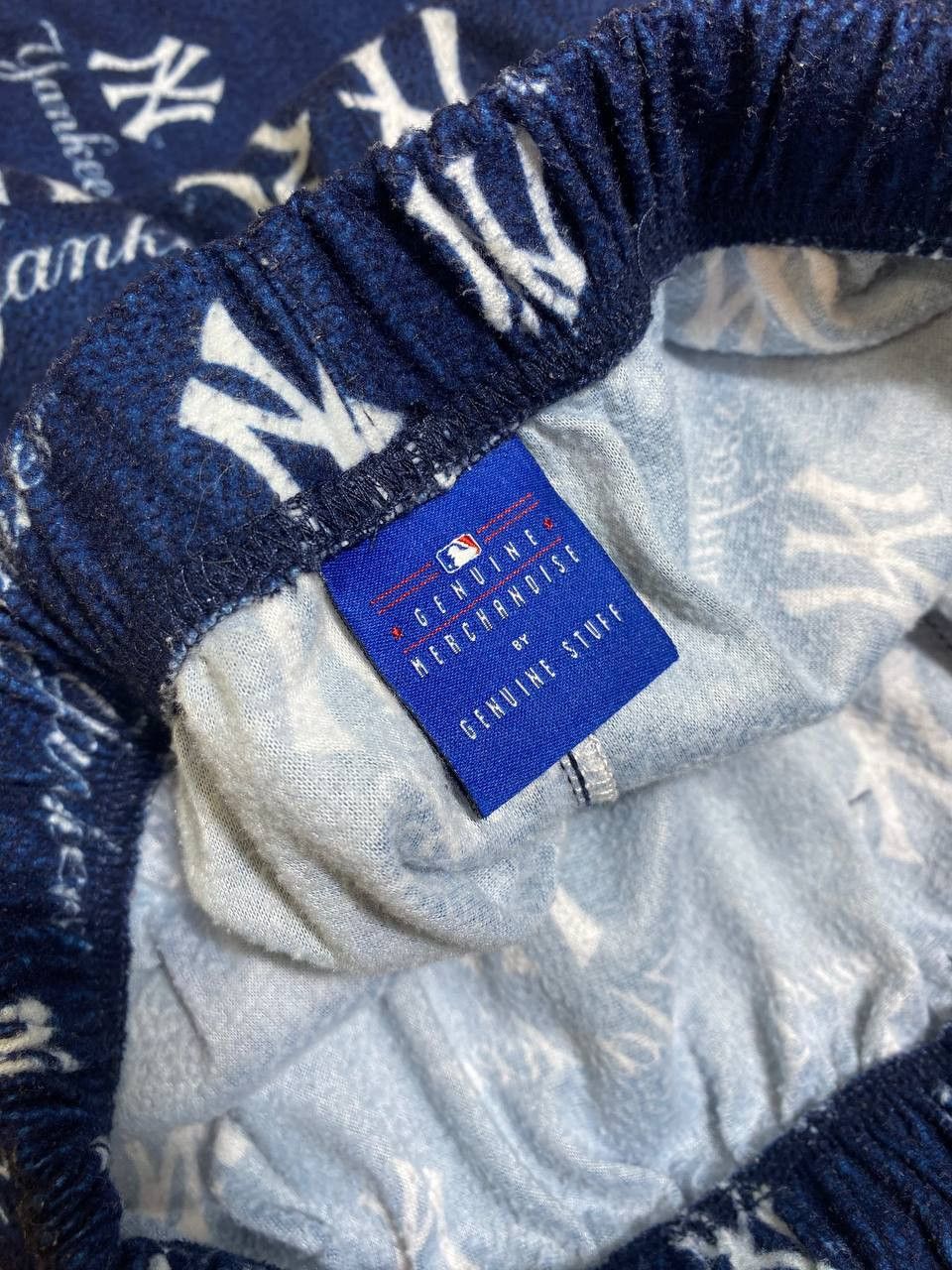 MLB × Vintage Crazy Vintage Baggy Y2K New York Yankees Sweatpants USA Size US 32 / EU 48 - 2 Thumbnail