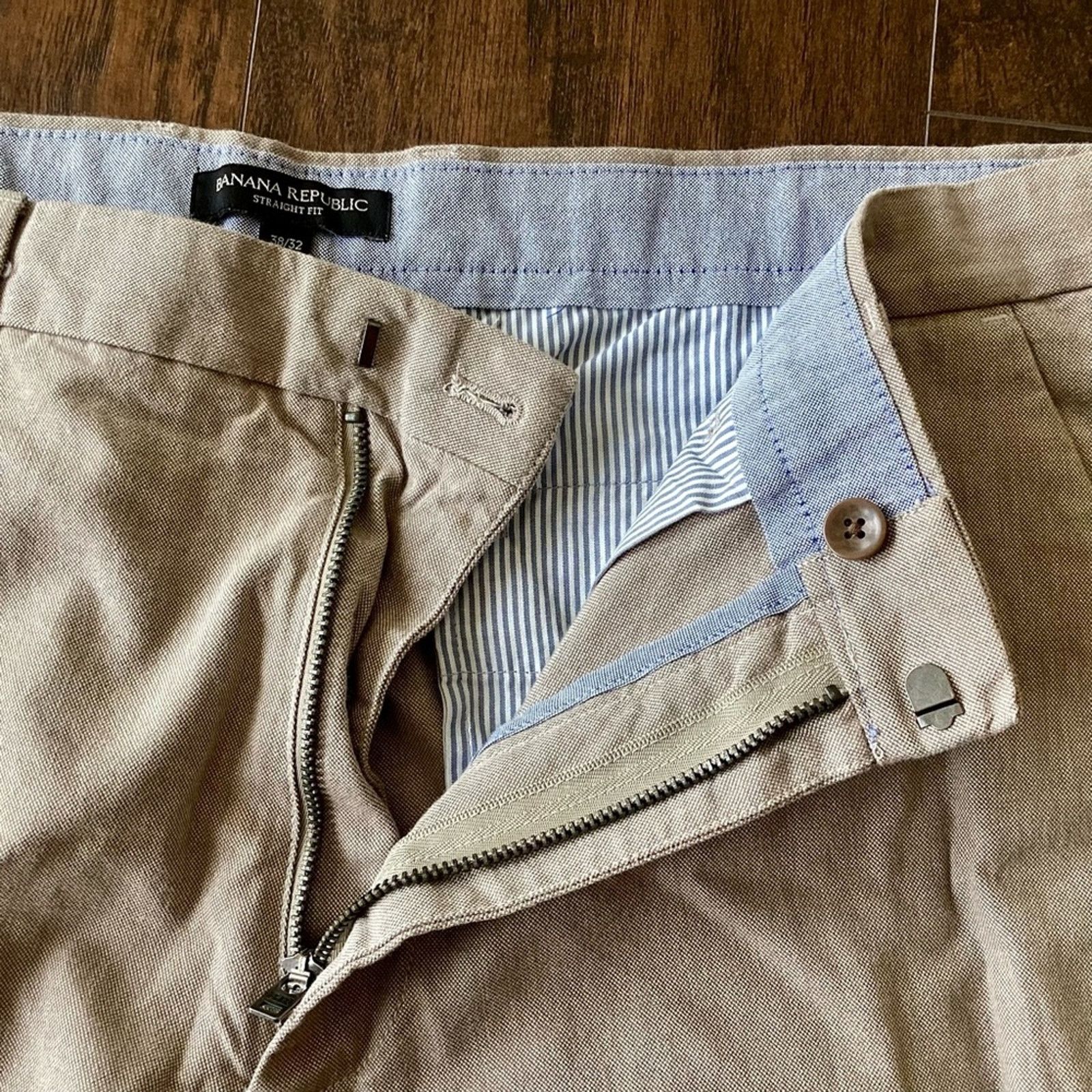 Banana Republic Banana Republic straight fit khaki pants Size US 38 / EU 54 - 3 Thumbnail