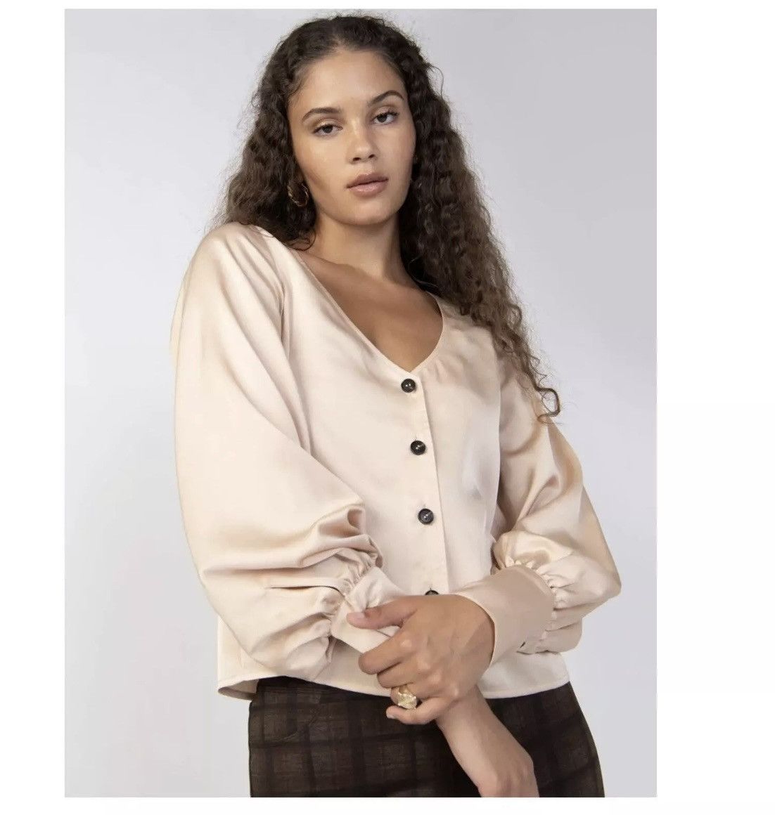 Other Sanctuary women’s L satin creamy golden button up deep V Size L / US 10 / IT 46 - 2 Thumbnail