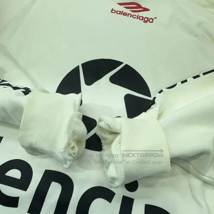 Balenciaga Balenciaga FW23 Logo Print Hoodie for All. Size US M / EU 48-50 / 2 - 8 Thumbnail