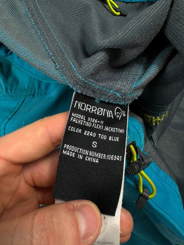 Norrona Vintage Norrona Falketind Flexi jacket S blue Size US S / EU 44-46 / 1 - 5 Thumbnail