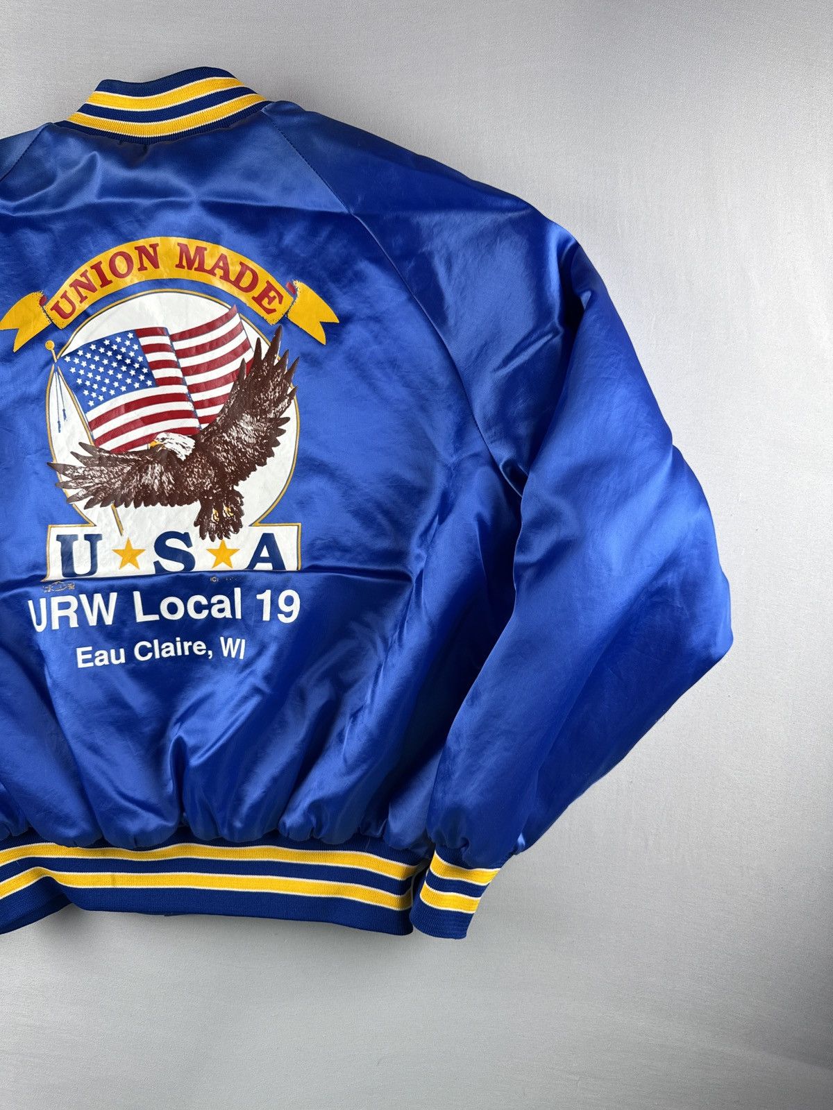 Vintage Vintage 80s King Louie Union Satin Jacket Eagle Flag USA L Size US L / EU 52-54 / 3 - 10 Thumbnail