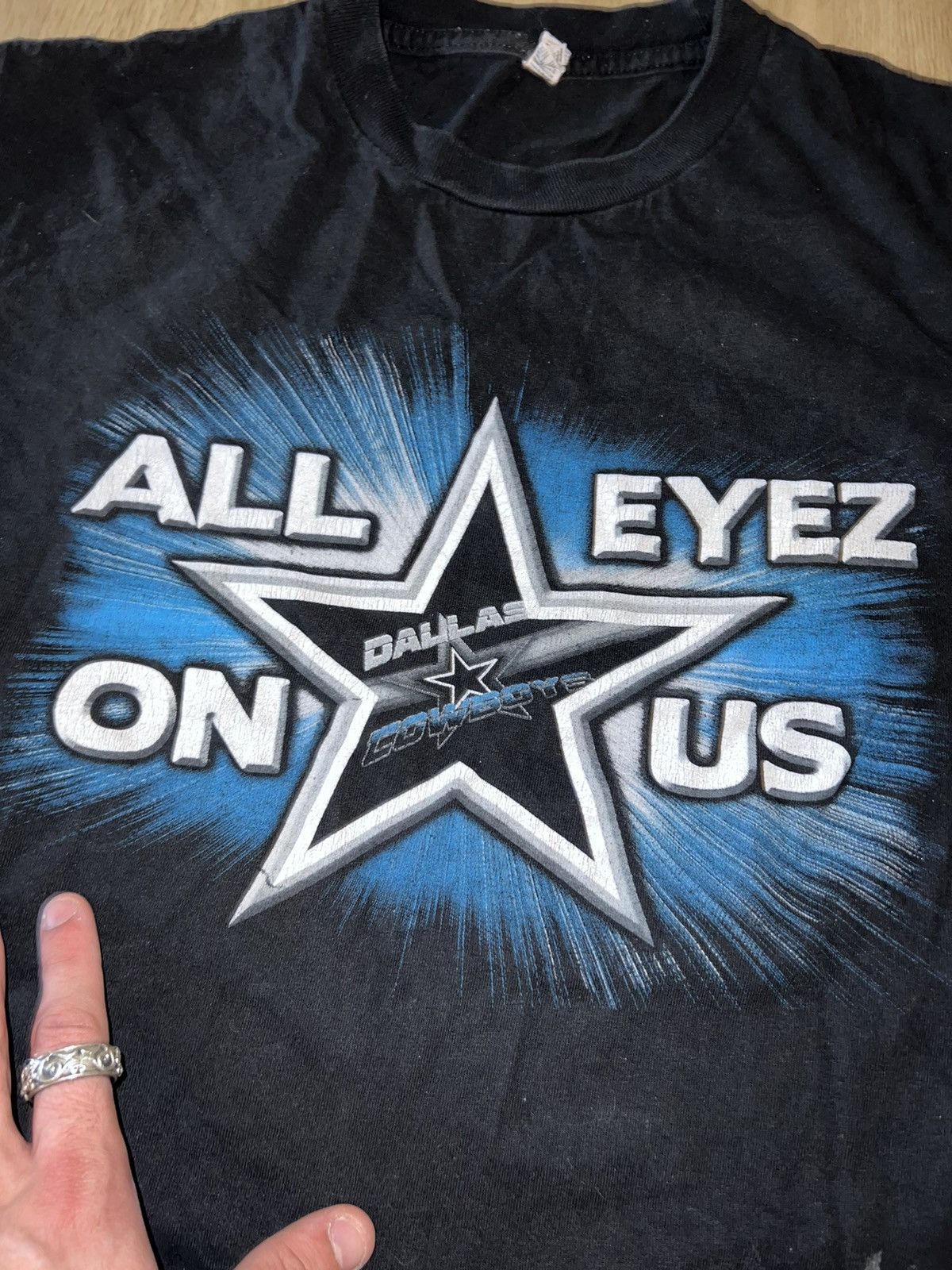 NFL × Vintage “All Eyez On Us” Dallas Cowboys Vintage NFL graphic tee Size US M / EU 48-50 / 2 - 3 Thumbnail