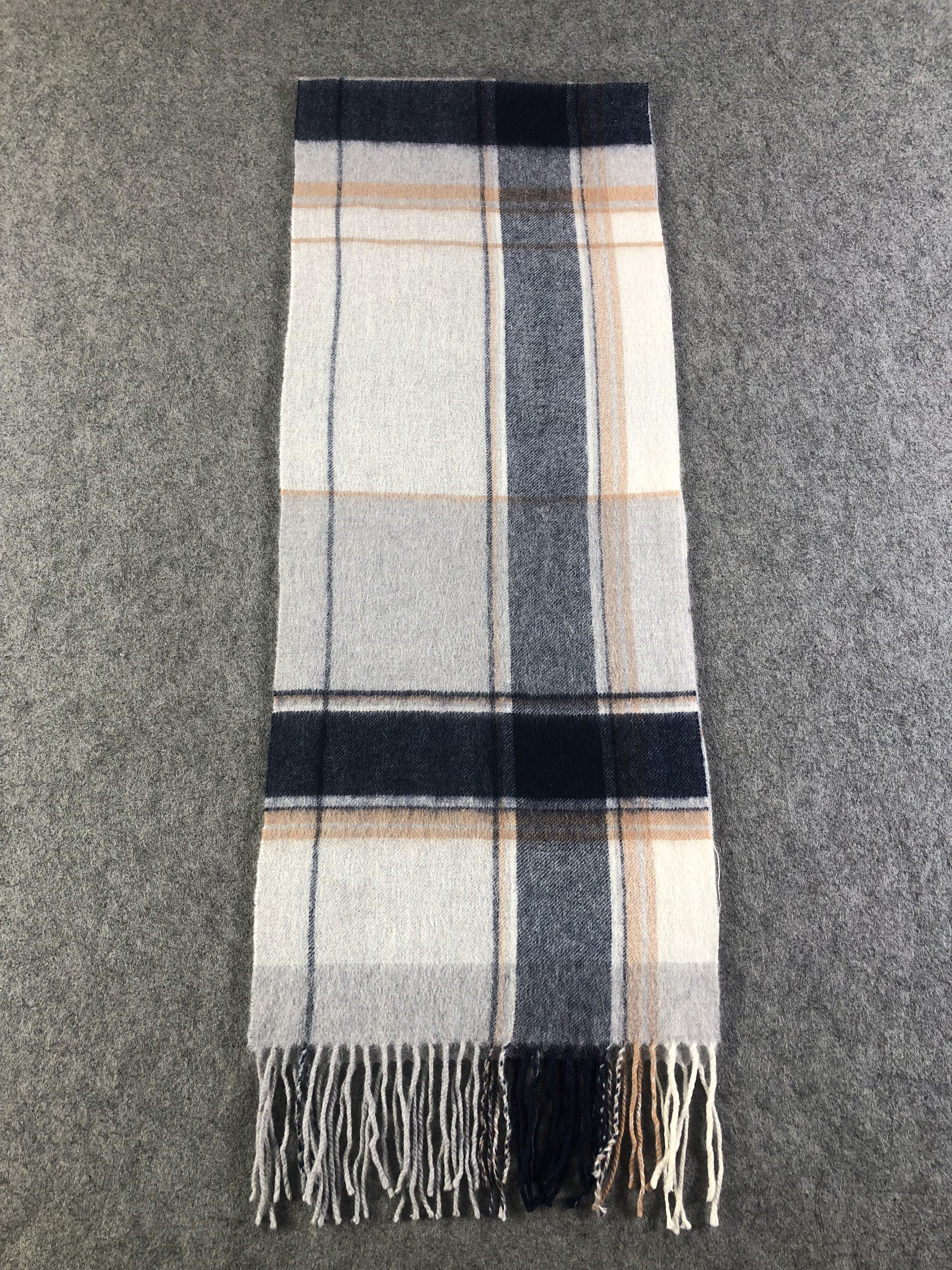 Mackintosh Mackintosh Philosophy Scarf / Muffler / Neckwear Size ONE SIZE - 2 Thumbnail