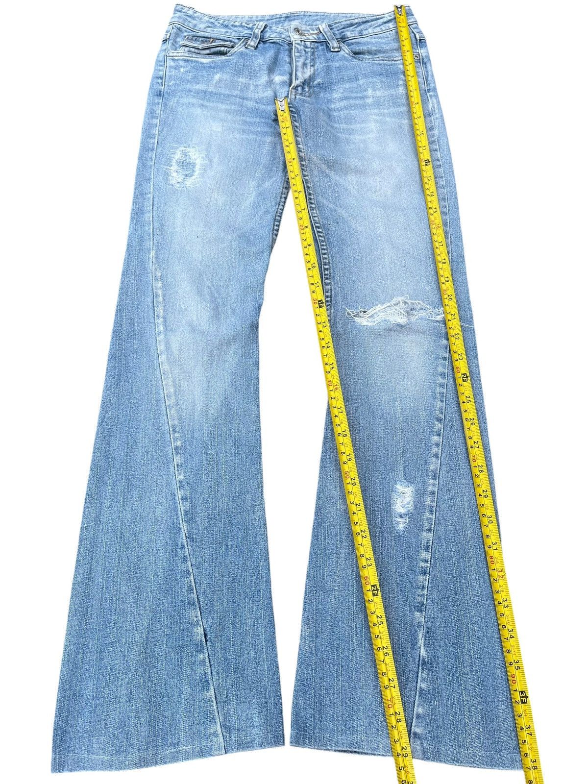 Japanese Brand × Tornado Mart Vintage Japanese Brand Blue Washed Distressed Flare Jeans Size 28" / US 6 / IT 42 - 12 Thumbnail