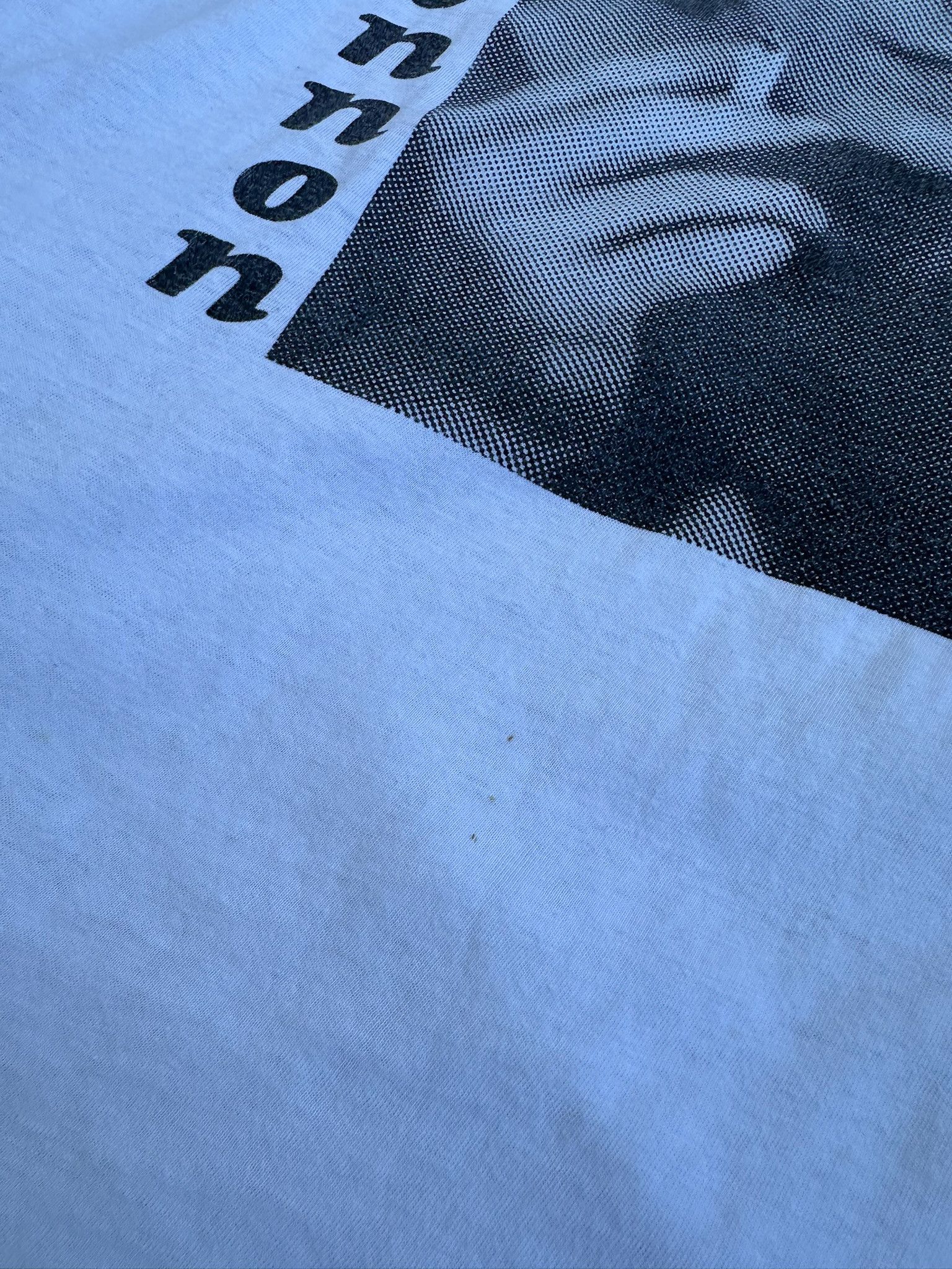 Band Tees Vintage 90s John Lennon tee big face tshirt Size US XL / EU 56 / 4 - 3 Thumbnail