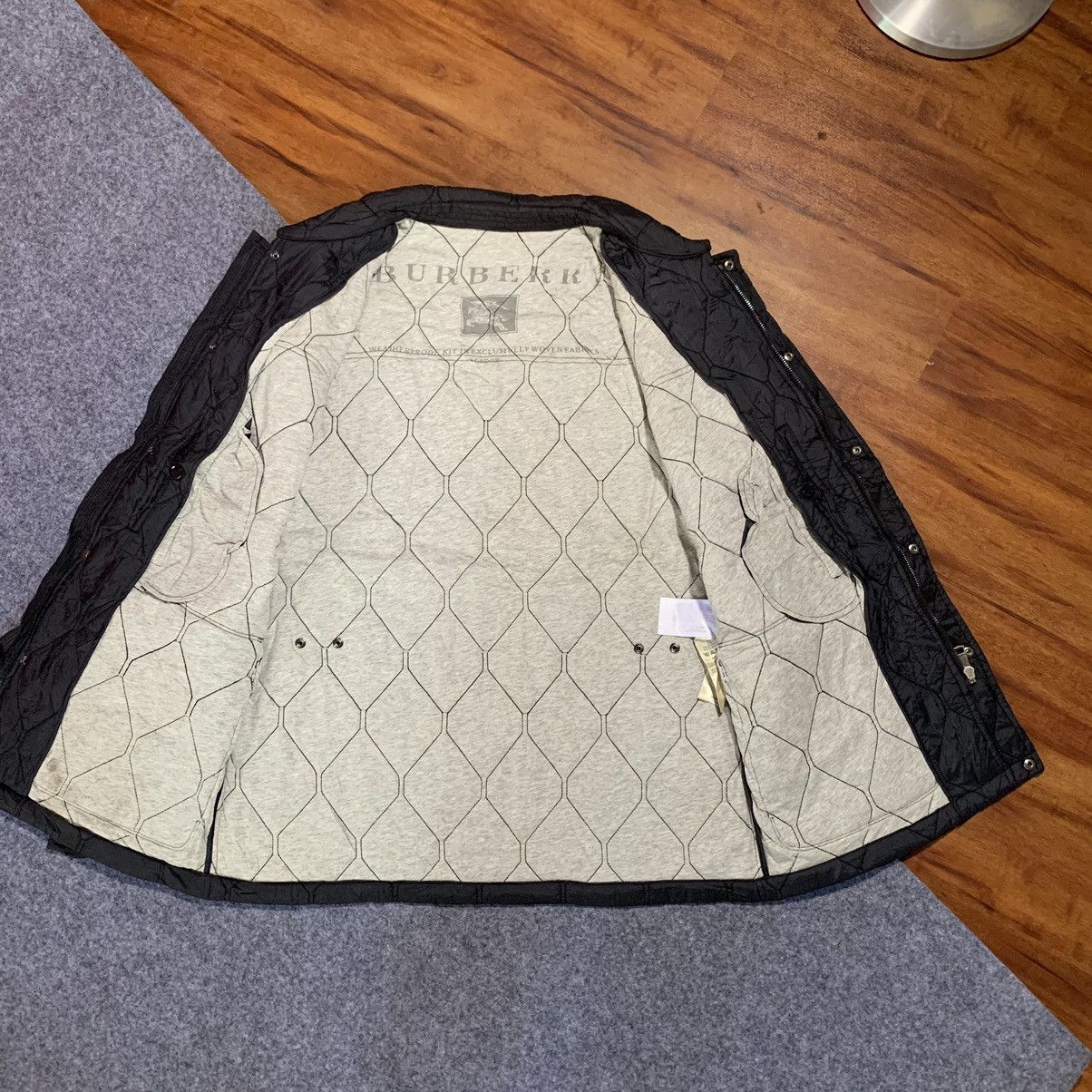 Burberry × Designer 🔥STEAL🔥Burberry Quilted puffer Jacket Size US XL / EU 56 / 4 - 9 Thumbnail