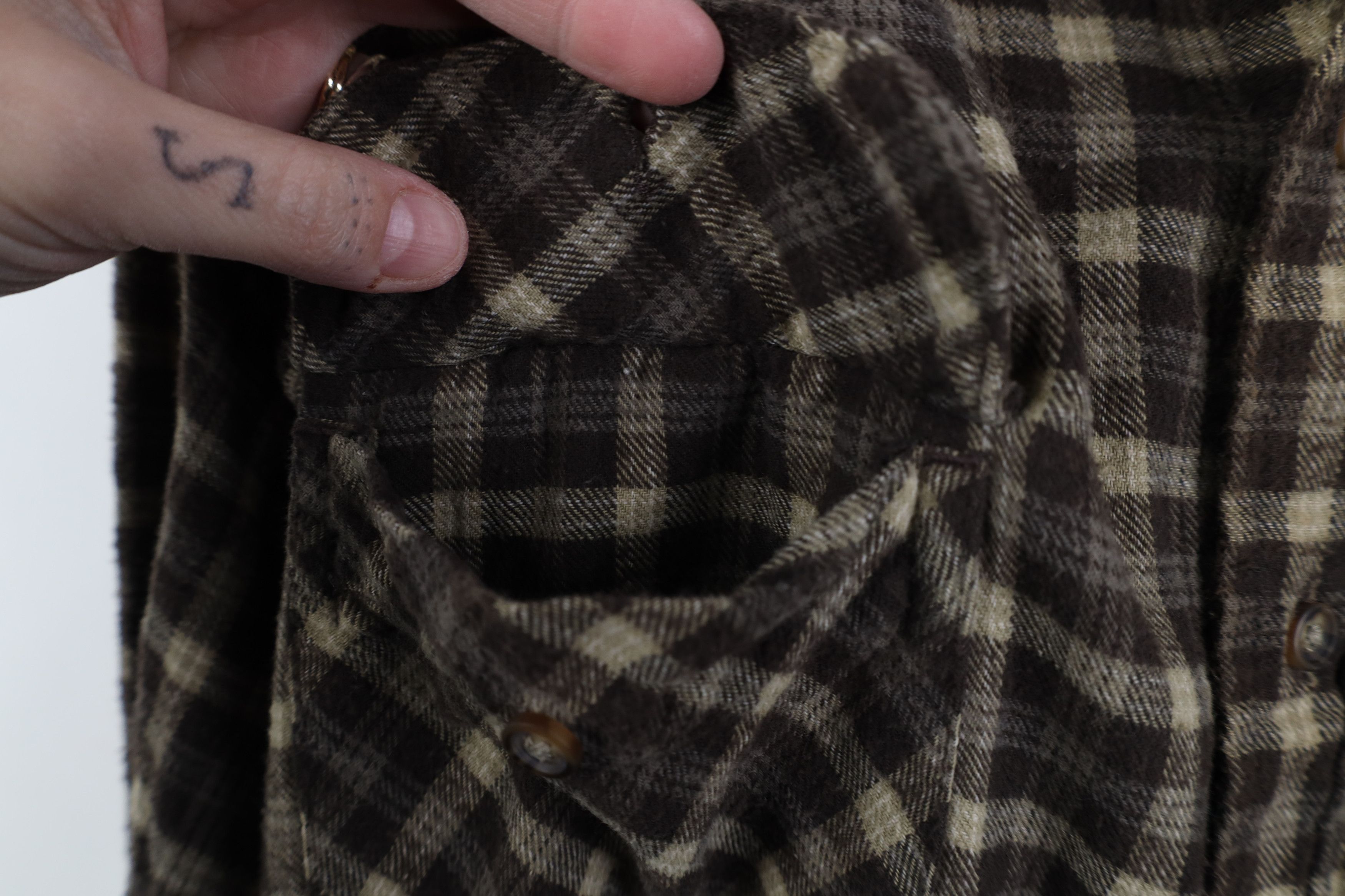 Vintage Vintage 90s Streetwear Collared Button Shirt Brown Plaid Size US XL / EU 56 / 4 - 7 Thumbnail