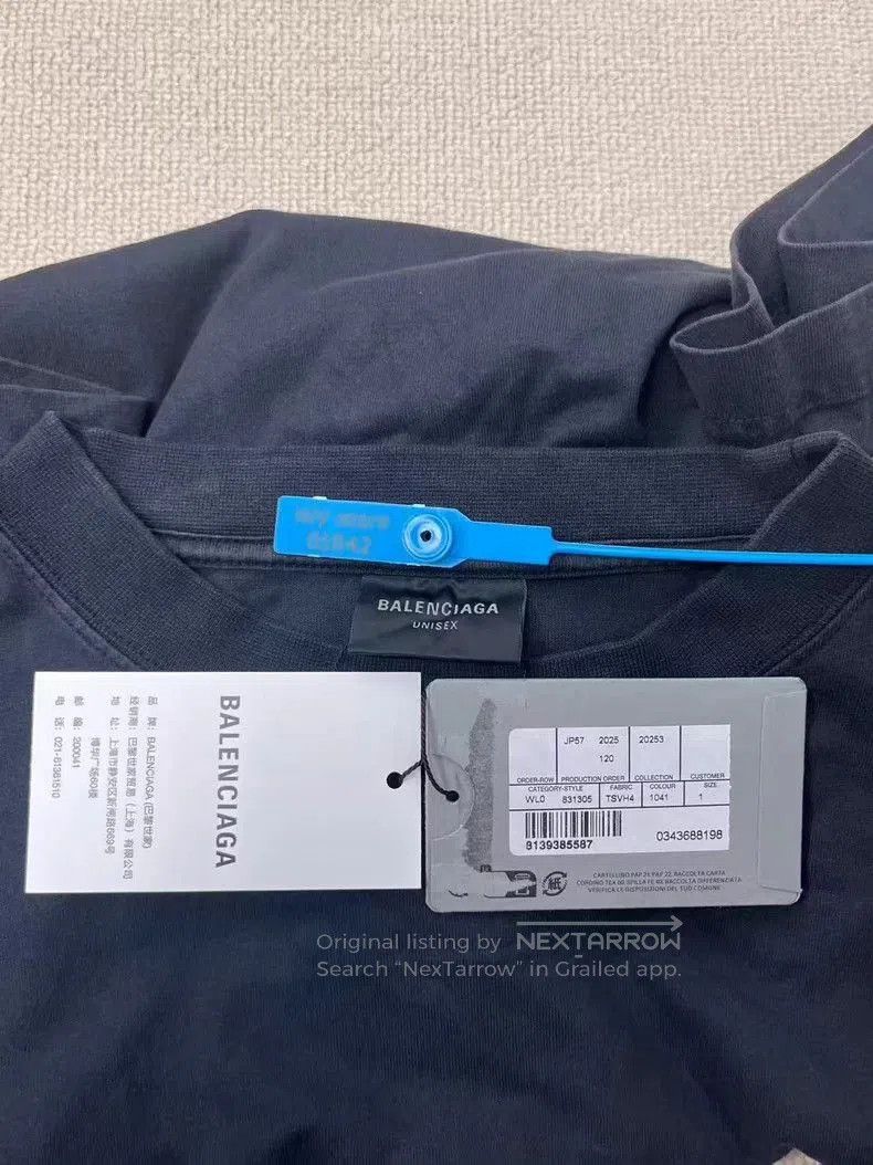 Balenciaga Balenciaga Distressed Fleece Short Sleeve T-shirt. Size US XS / EU 42 / 0 - 6 Thumbnail