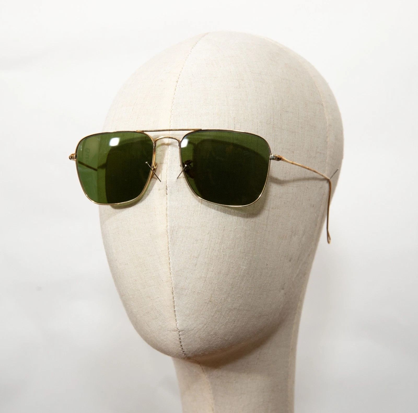 RayBan Vintage B&L Ray Ban Bausch & Lomb 1/10 Green Aviator Marble Size ONE SIZE - 1 Thumbnail