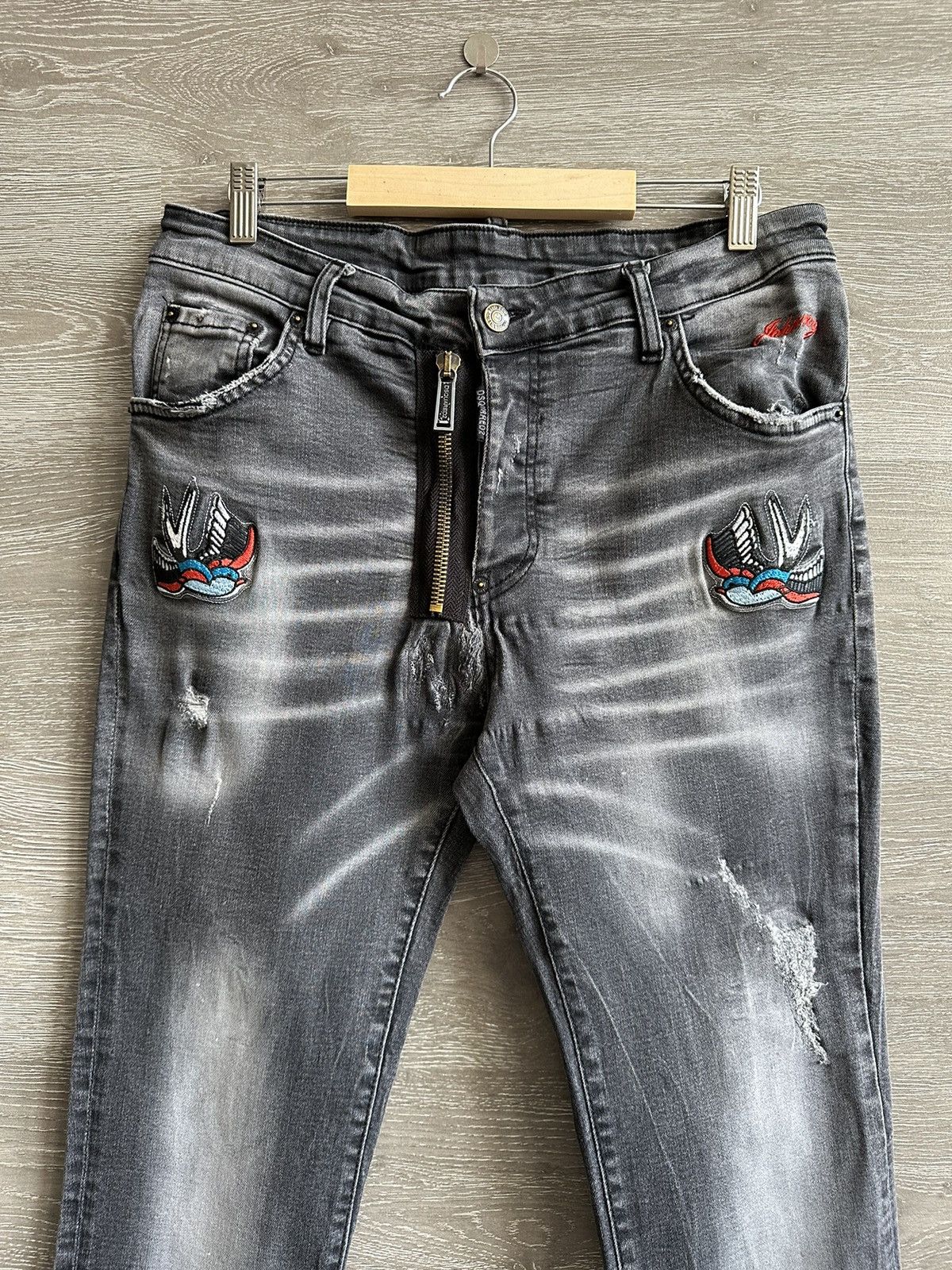 Dsquared2 DSQUARED2 Grey Distressed Denim Pants Men’s size 54 Size US 32 / EU 48 - 3 Thumbnail