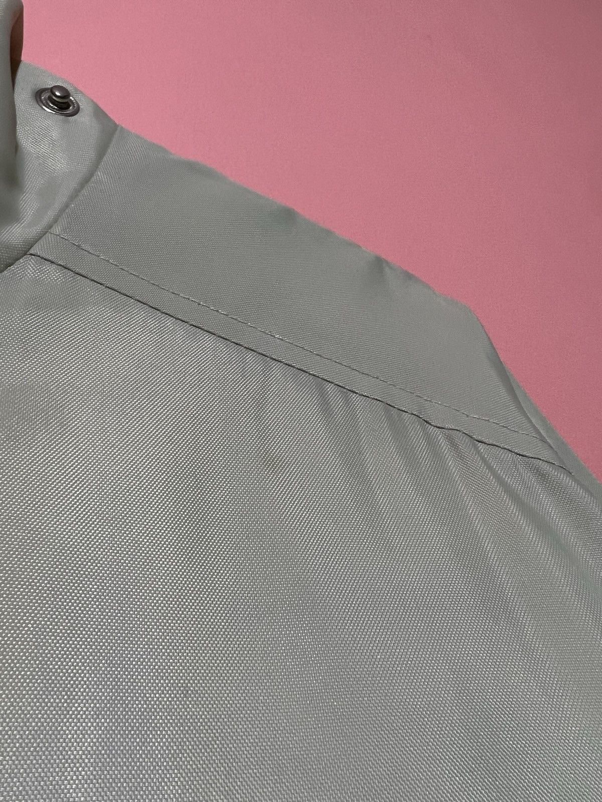 Nike Nike vintage rare jacket coat logo swoosh y2k beige Size US L / EU 52-54 / 3 - 16 Thumbnail
